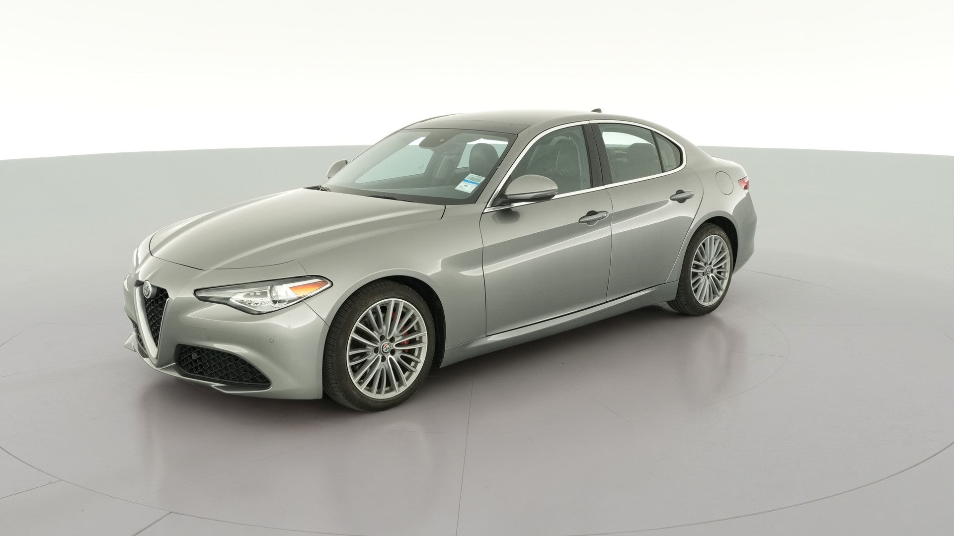 2018 Alfa Romeo Giulia vehicle photo