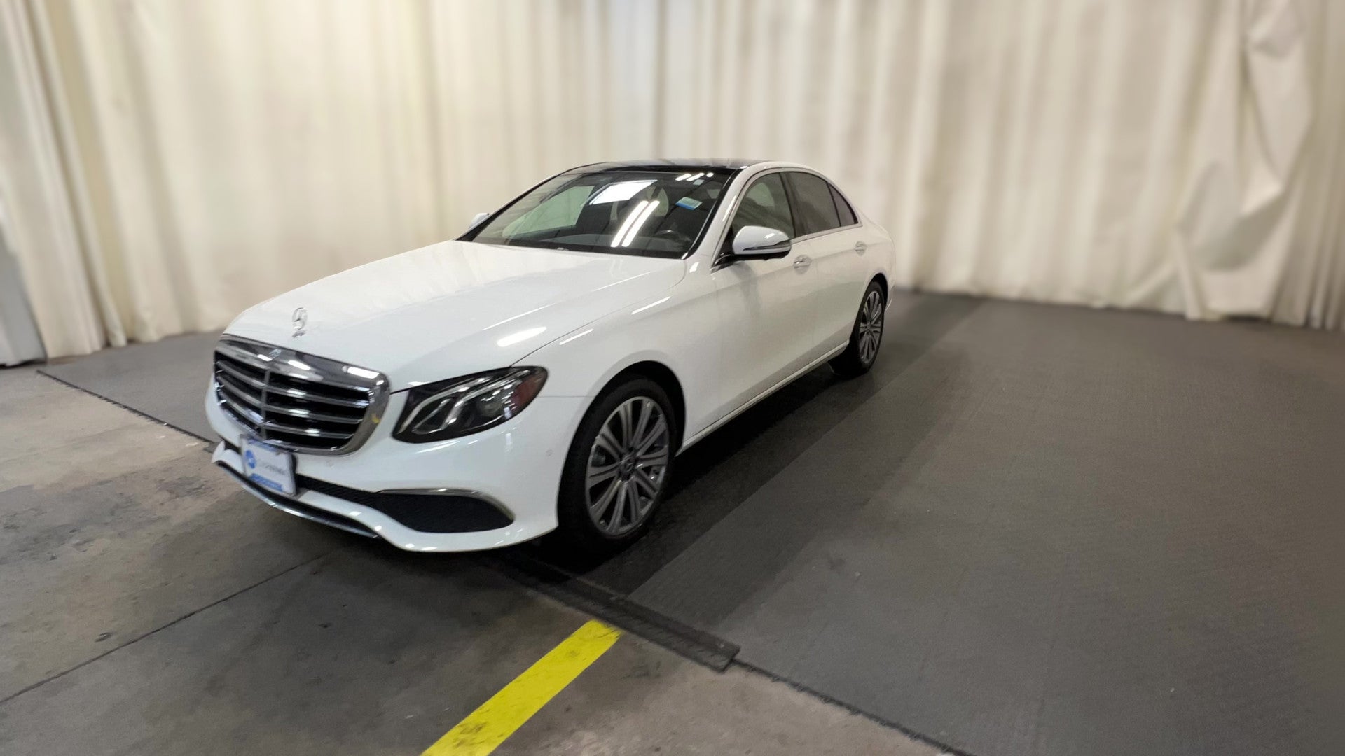 2019 Mercedes-Benz E-Class vehicle photo
