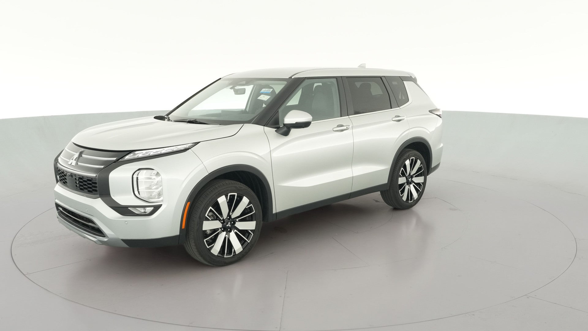 2025 Mitsubishi Outlander vehicle photo