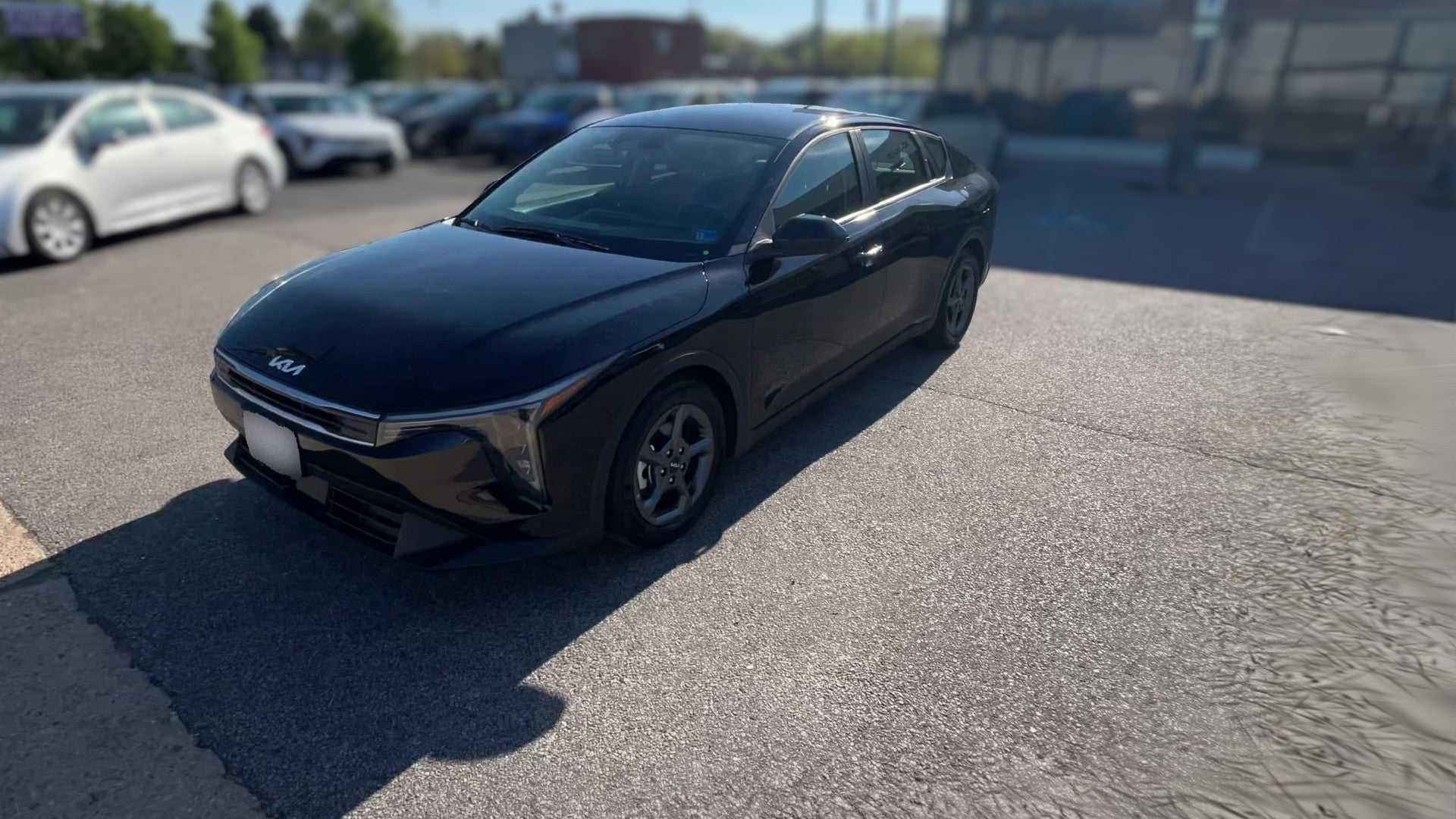 2025 Kia K4 vehicle photo