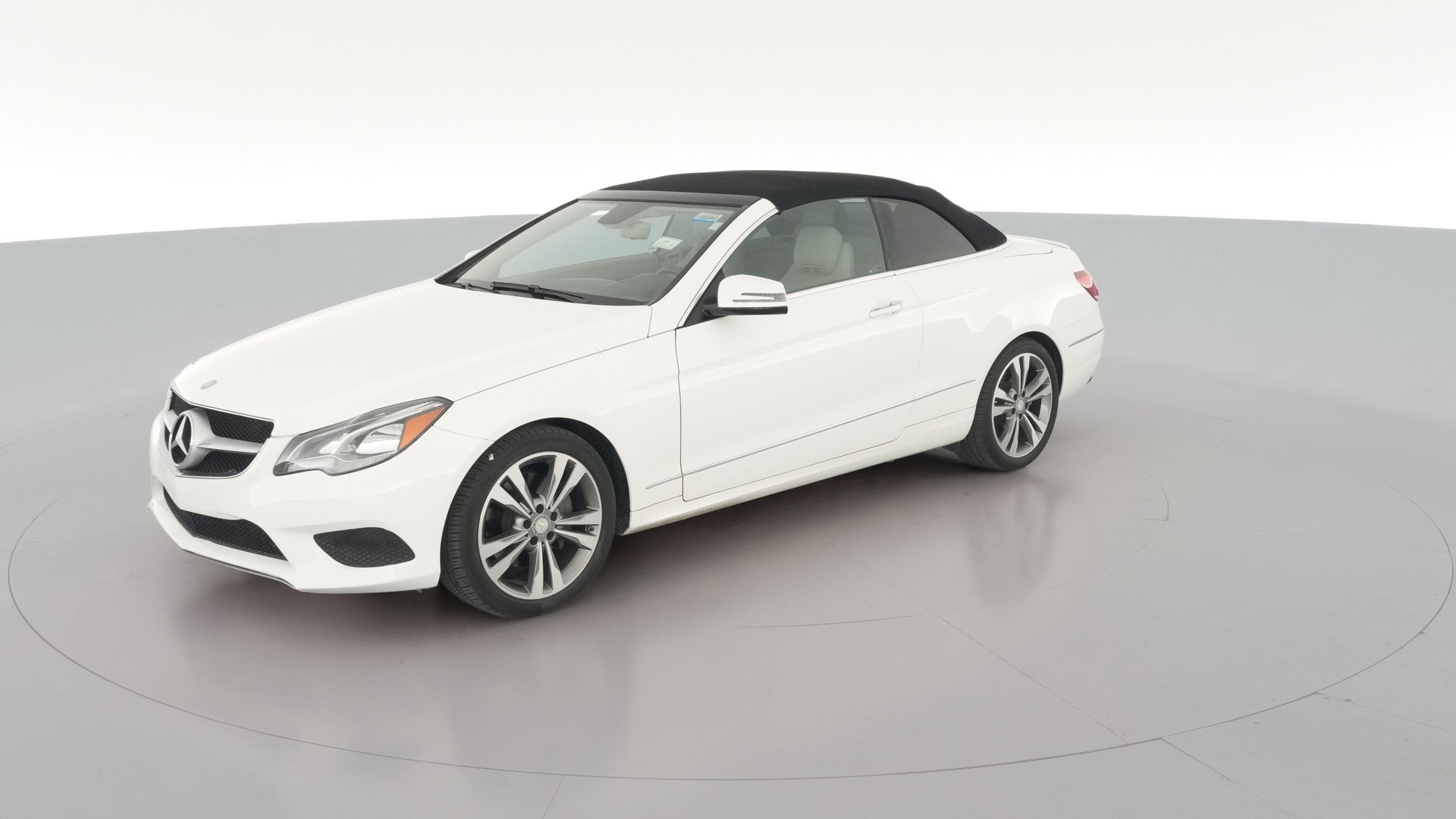 2016 Mercedes-Benz E-Class vehicle photo