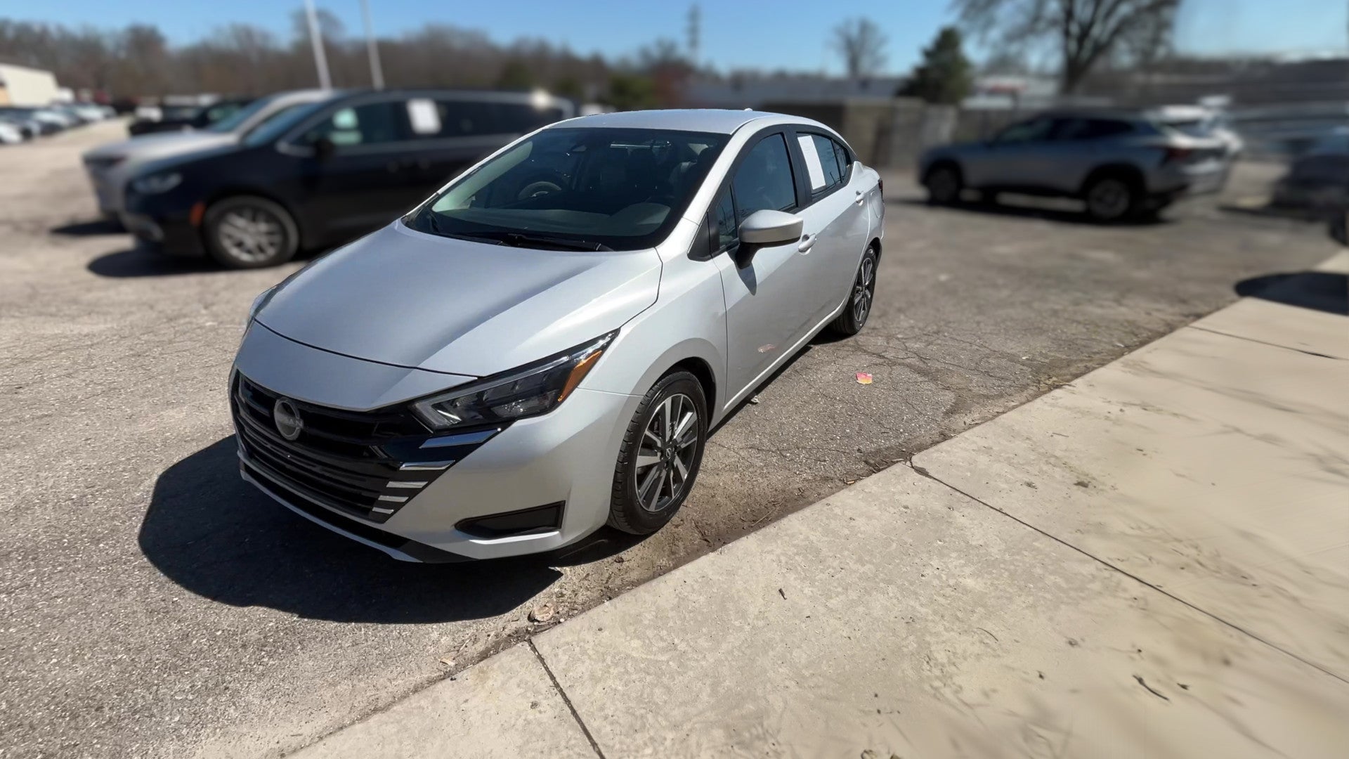 2025 Nissan Versa vehicle photo