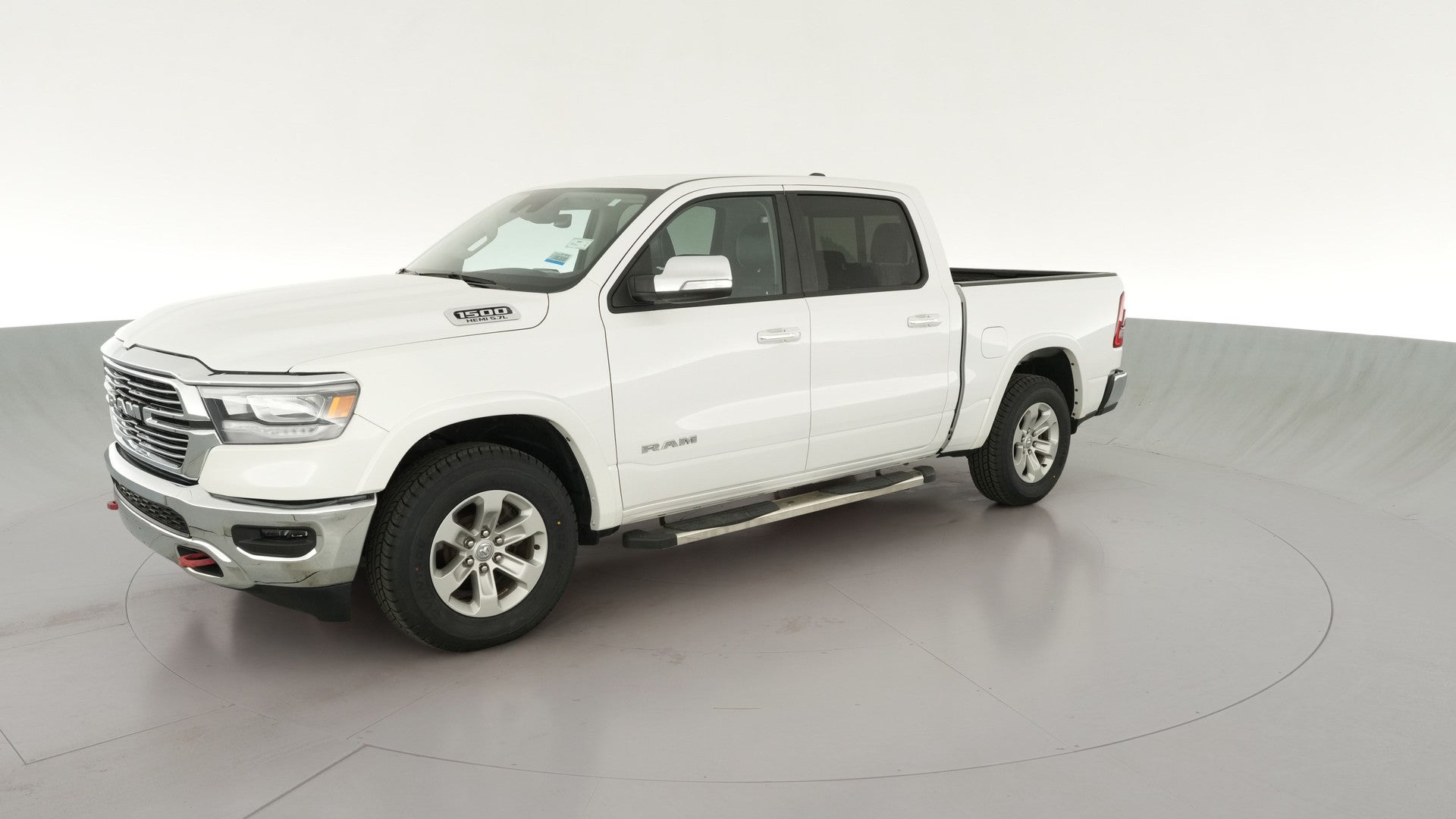 2022 Ram 1500 Crew Cab vehicle photo