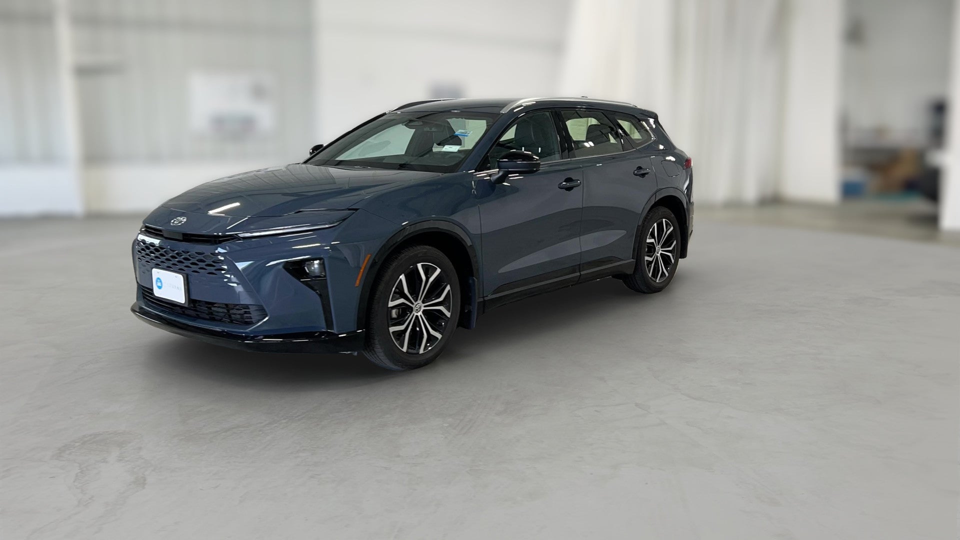 2025 Toyota Crown Signia vehicle photo