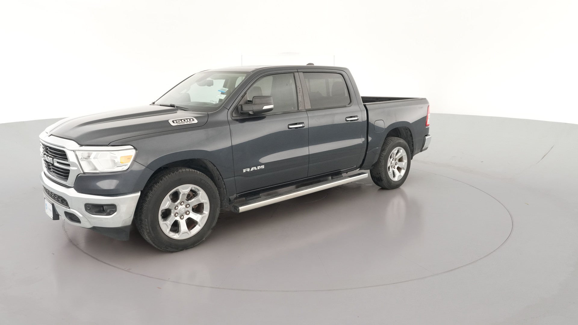 2019 Ram 1500 Crew Cab vehicle photo