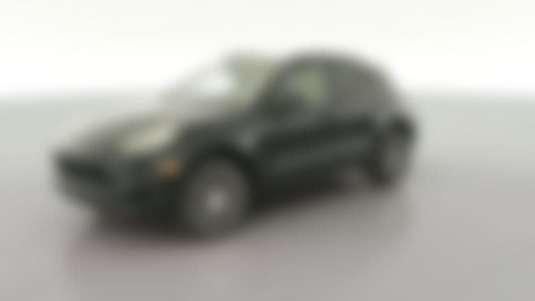 2015 Porsche Macan vehicle photo