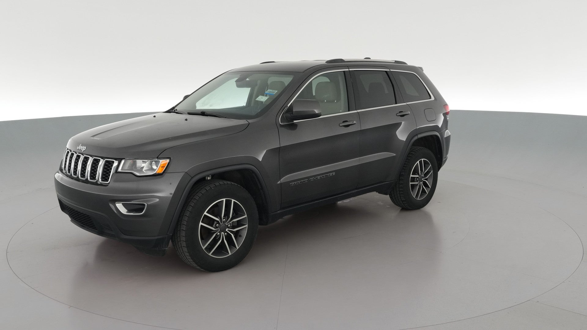 2020 Jeep Grand Cherokee vehicle photo