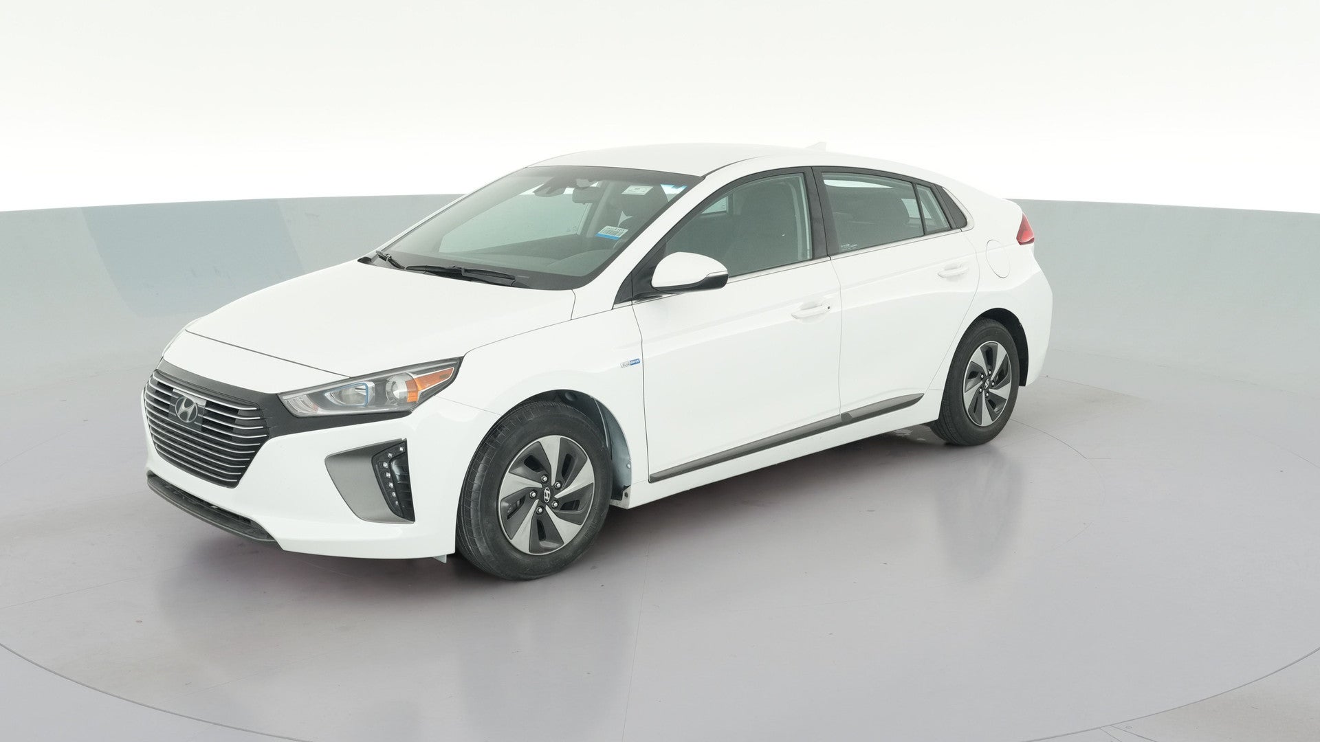 2019 Hyundai Ioniq Hybrid vehicle photo