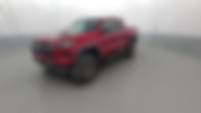 2024 Chevrolet Colorado Crew Cab vehicle photo
