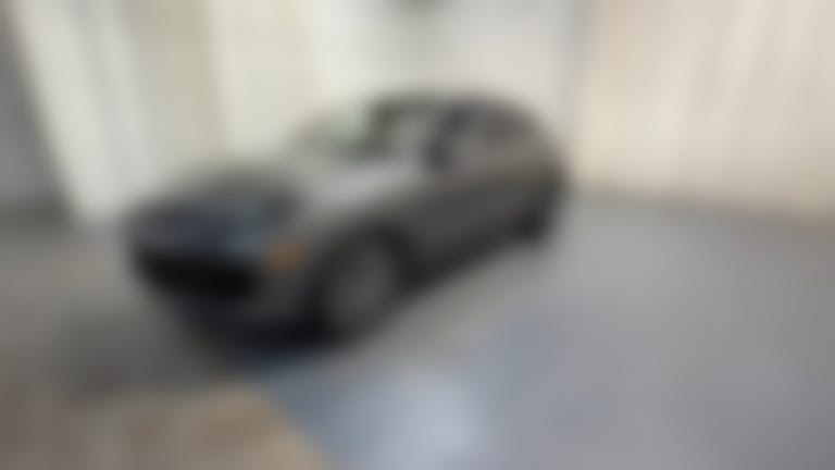 2020 Porsche Cayenne Coupe vehicle photo
