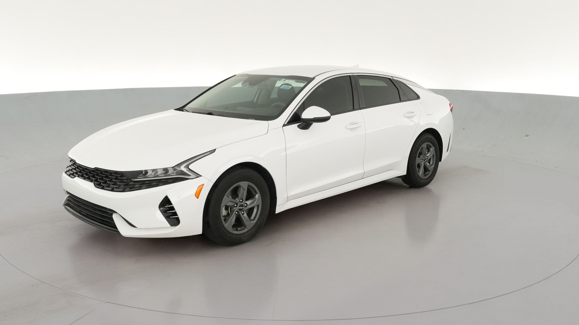 2022 Kia K5 vehicle photo