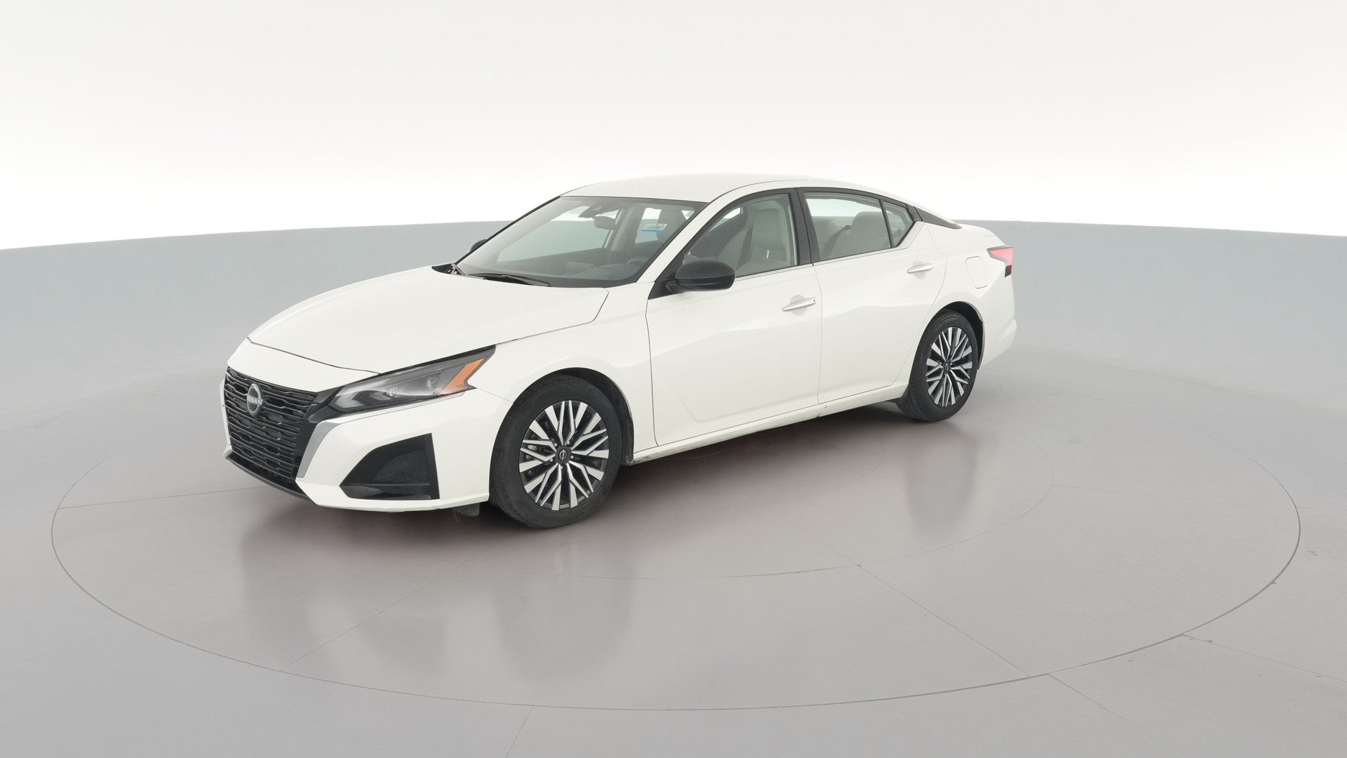 2025 Nissan Altima vehicle photo