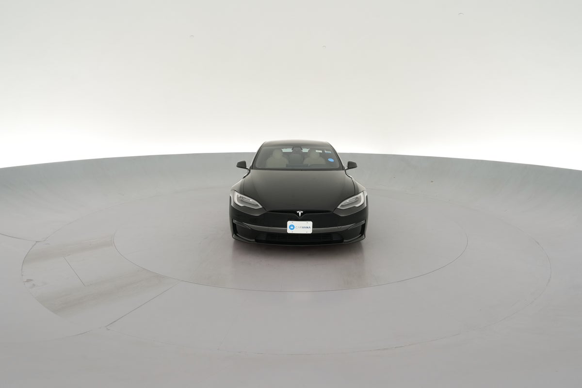 2021 Tesla Model S Long Range in Solid Black — 360° view 1