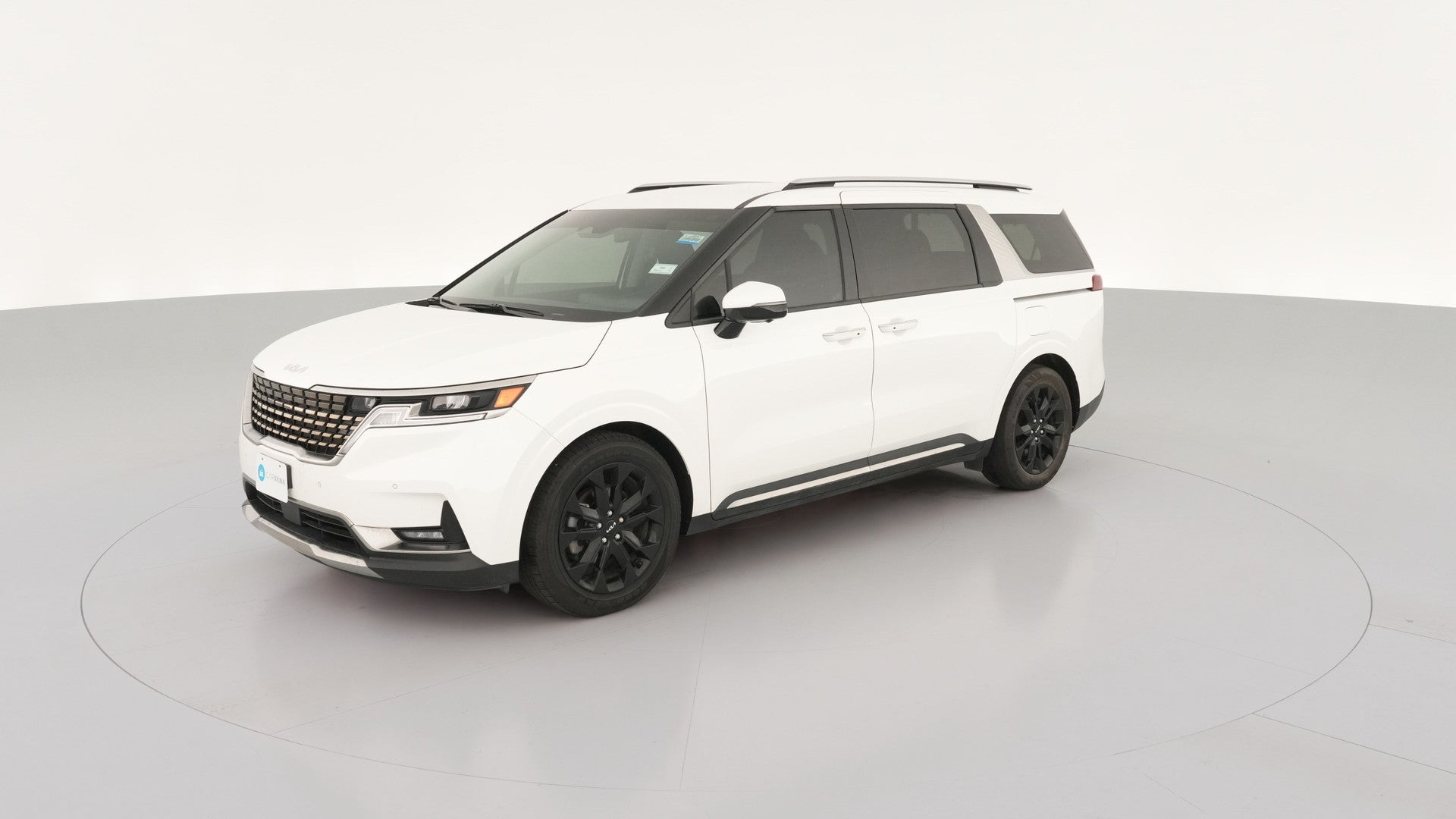 2023 Kia Carnival vehicle photo