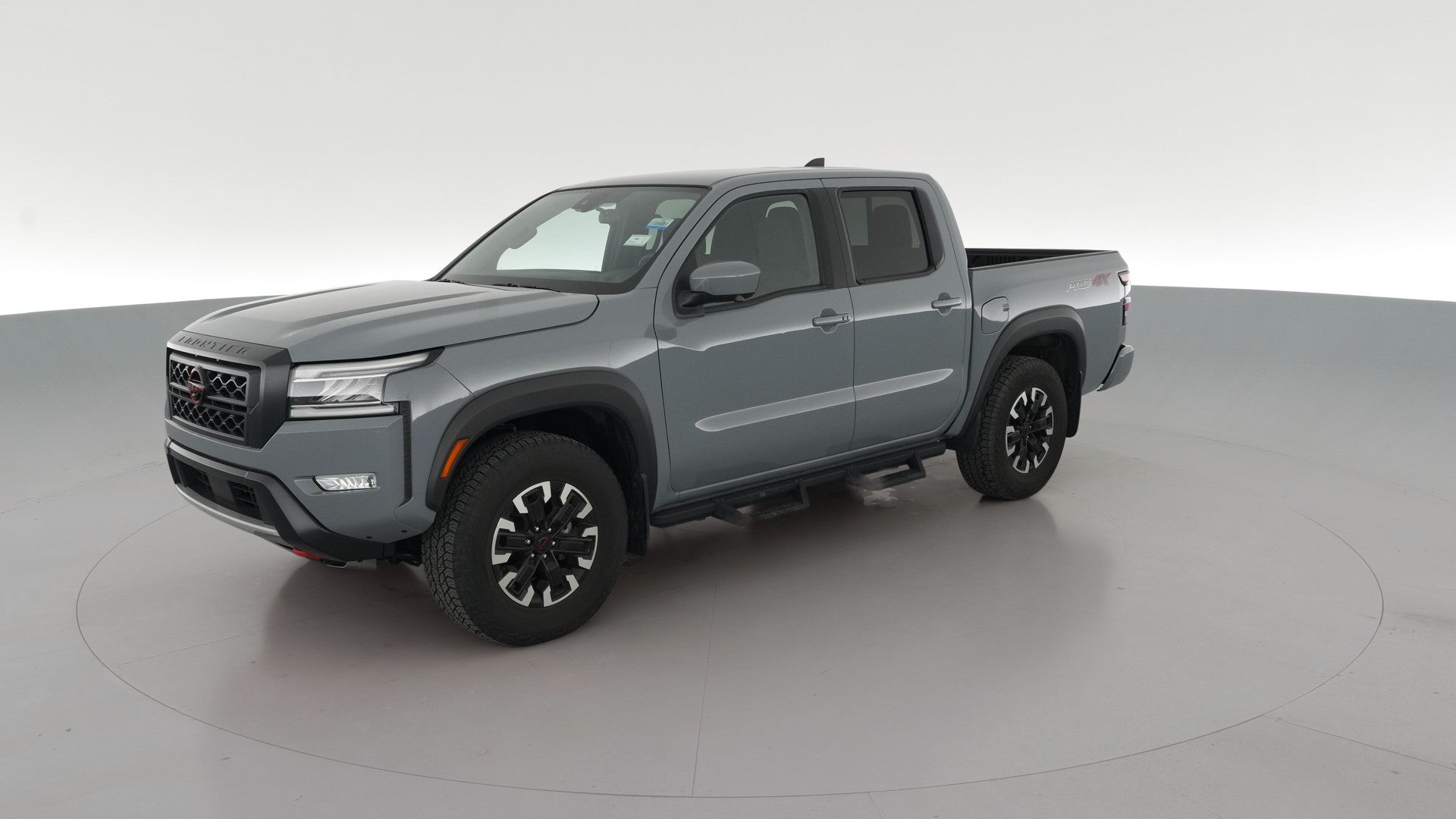 2022 Nissan Frontier Crew Cab vehicle photo