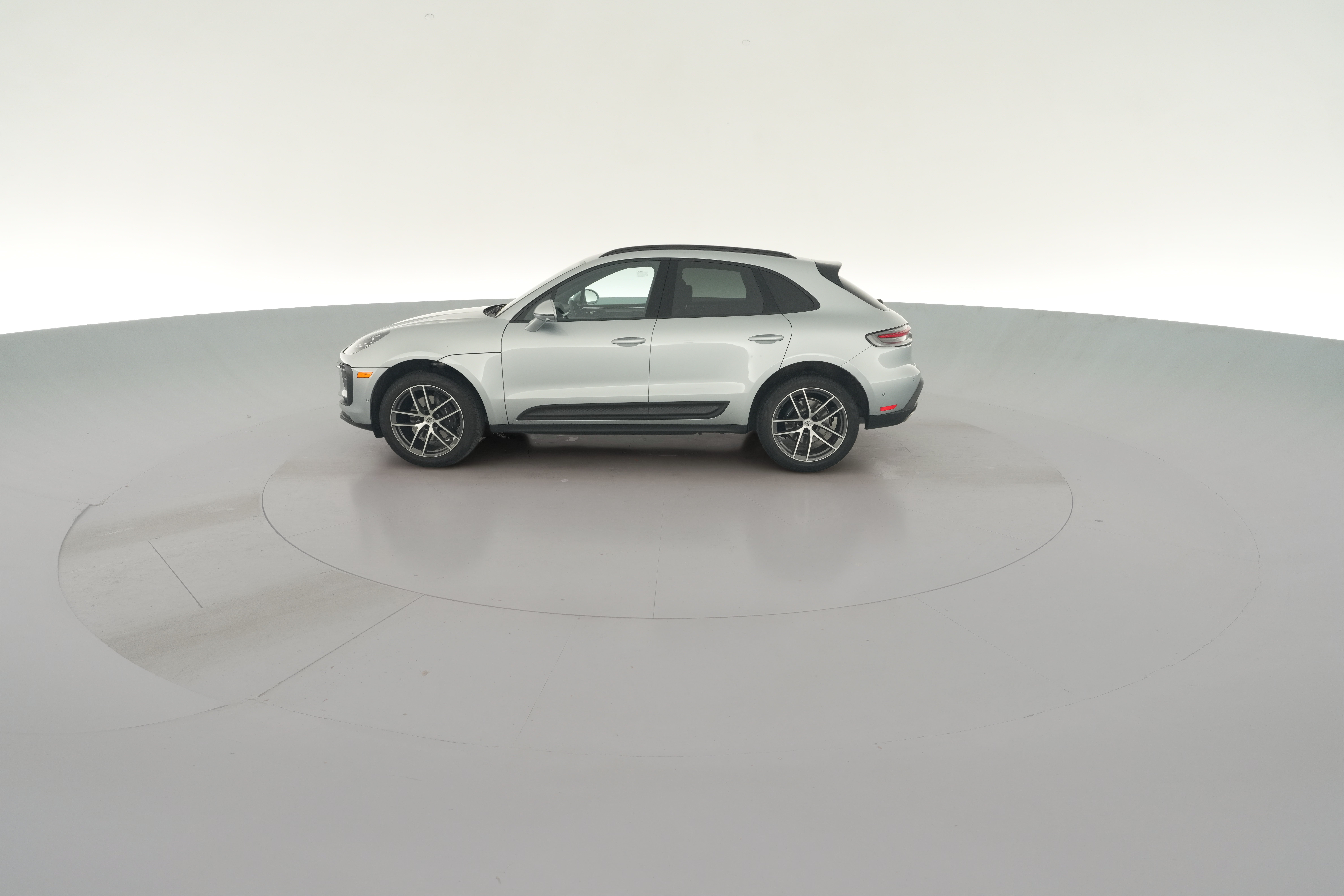 2023 Porsche Macan Base - Photo 28