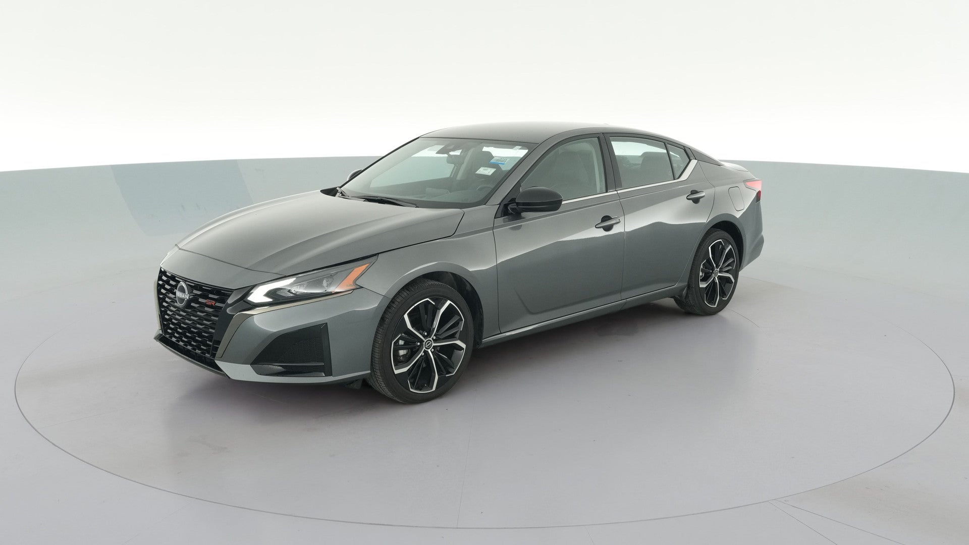 2025 Nissan Altima vehicle photo