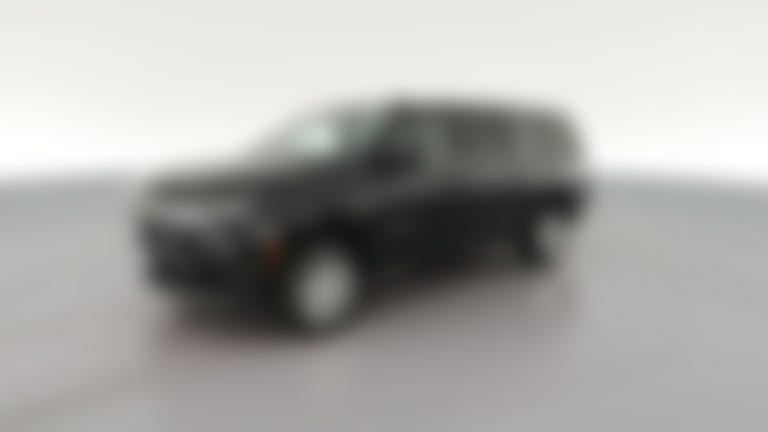 2025 Chevrolet Suburban vehicle photo
