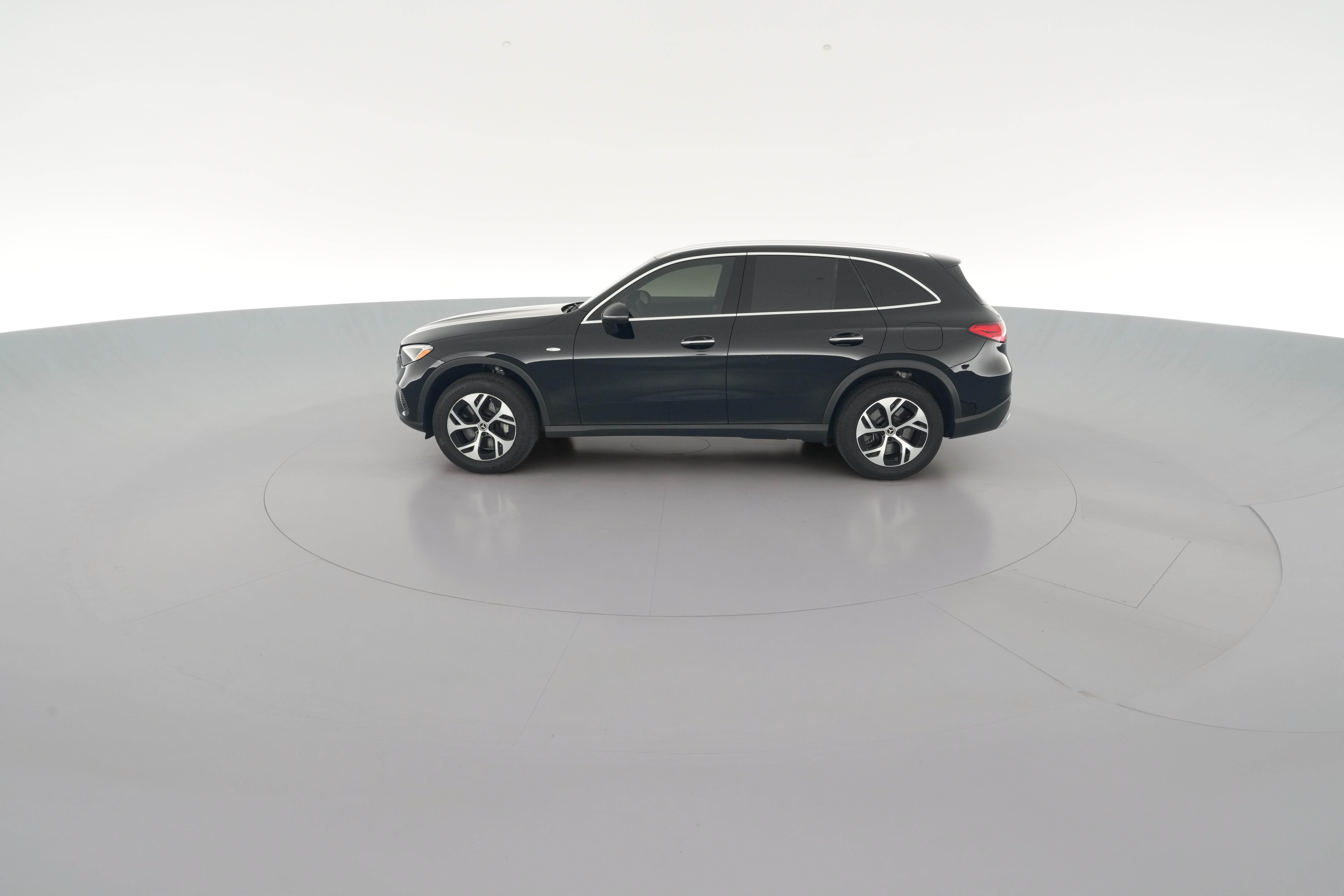 2025 Mercedes-Benz GLC Base - Photo 29