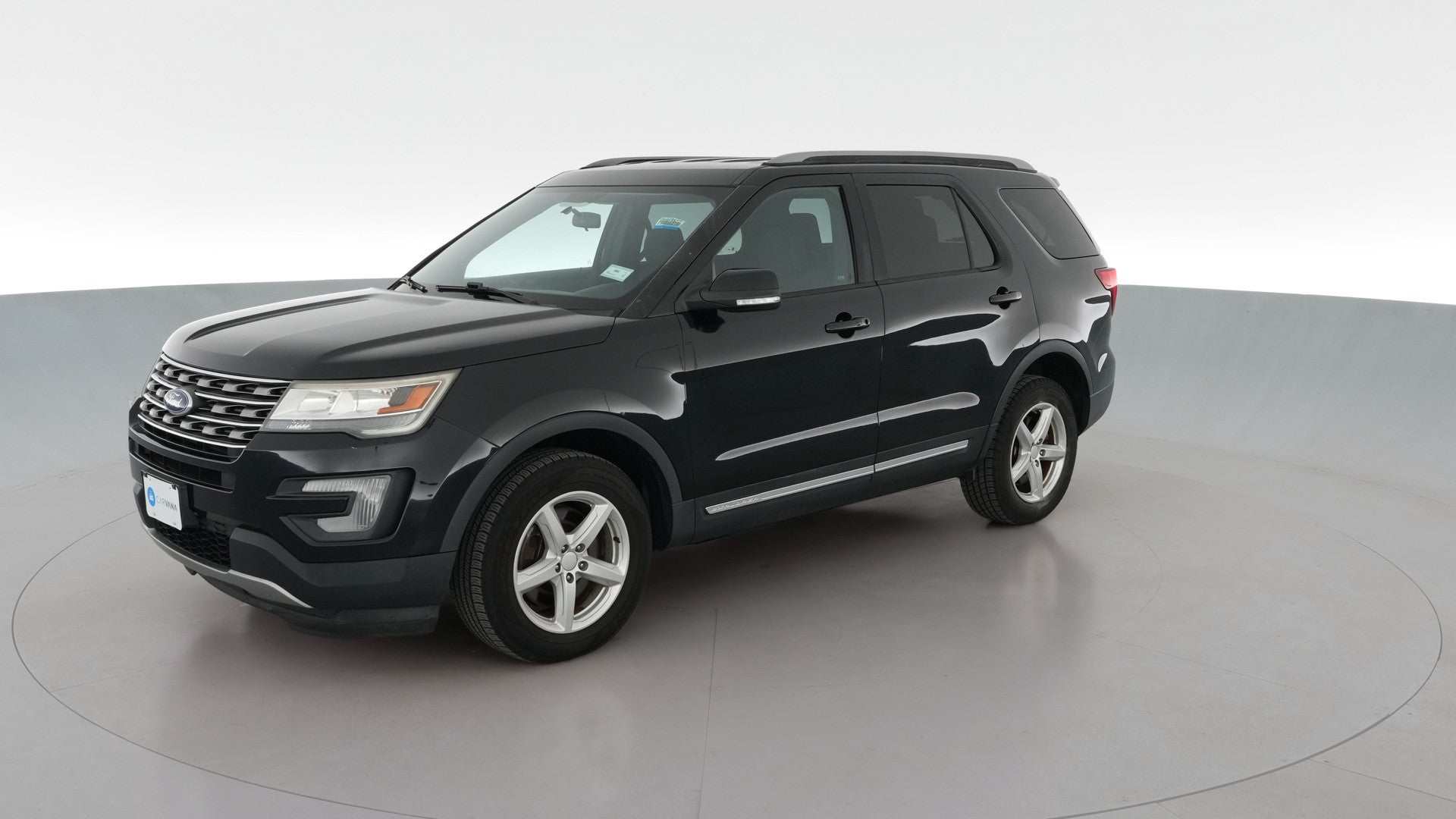 2017 Ford Explorer vehicle photo
