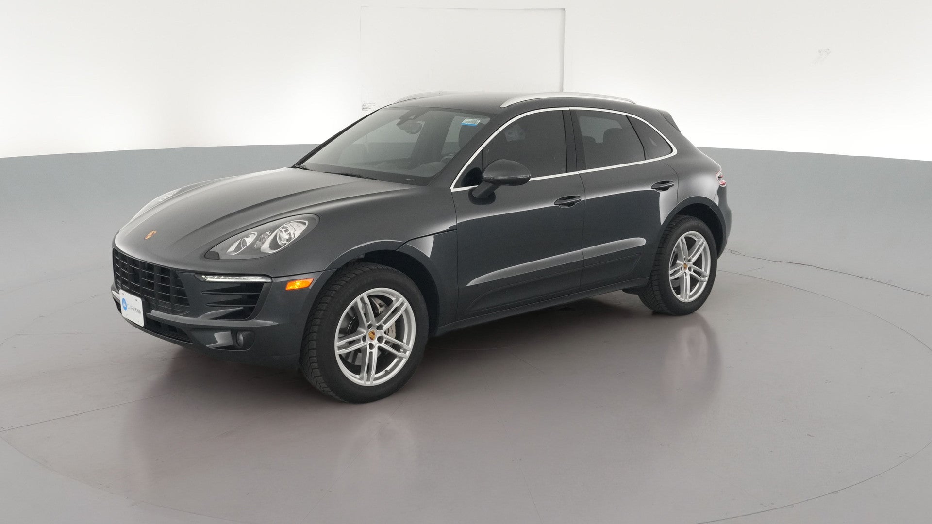 2018 Porsche Macan vehicle photo