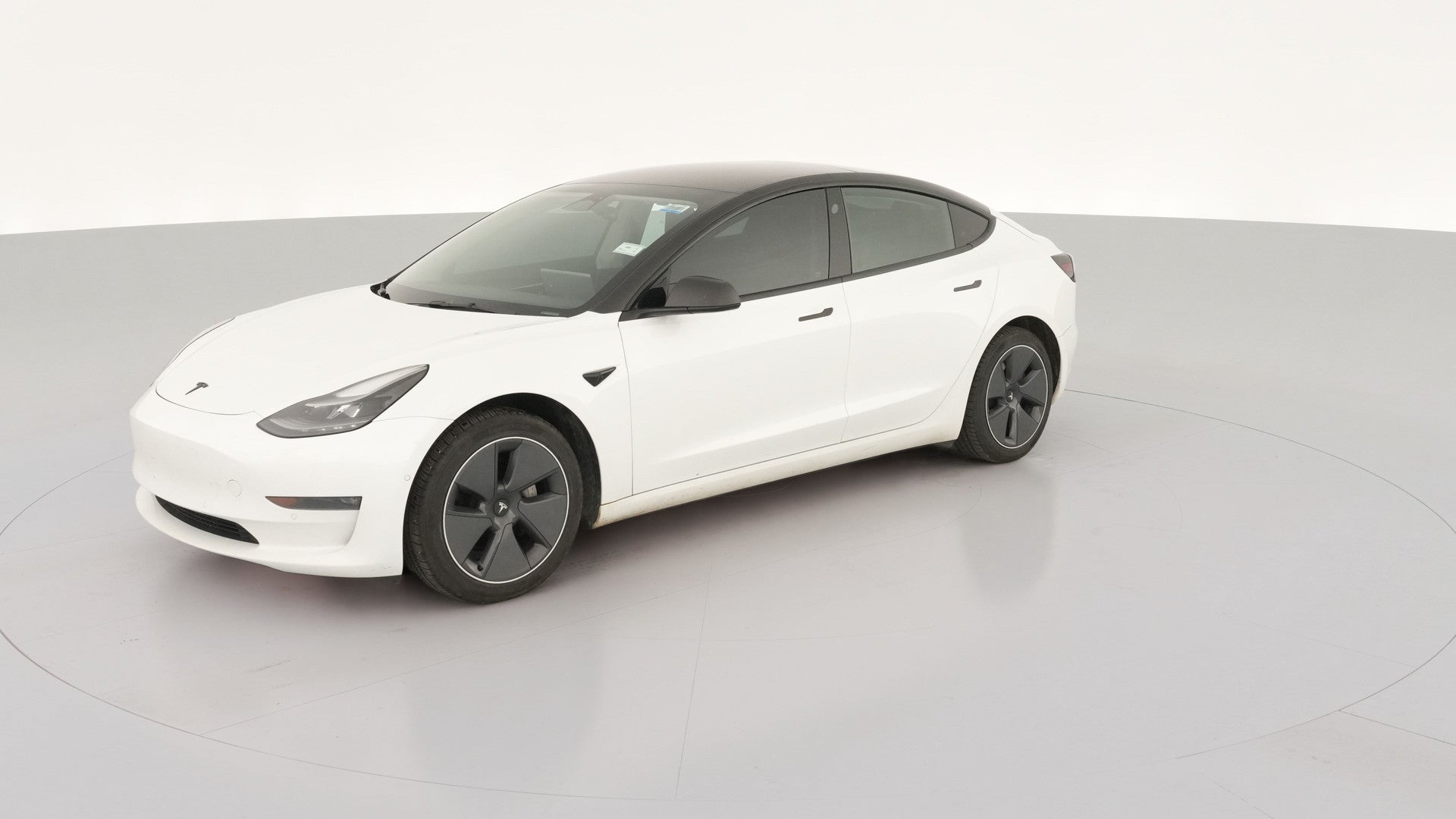 2022 Tesla Model 3 vehicle photo