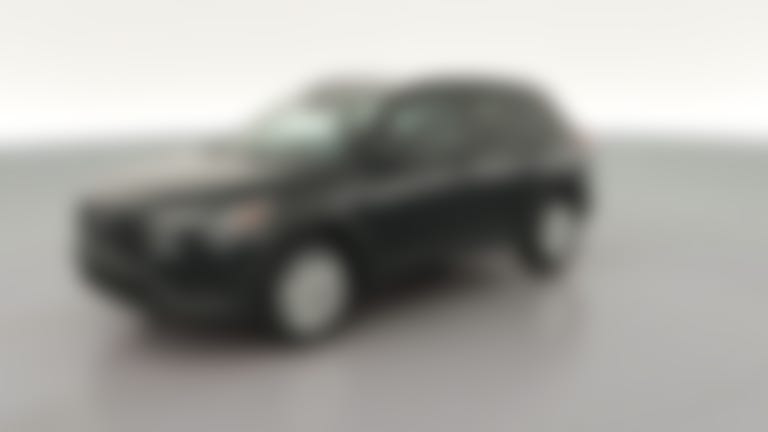 2024 Toyota Corolla Cross vehicle photo