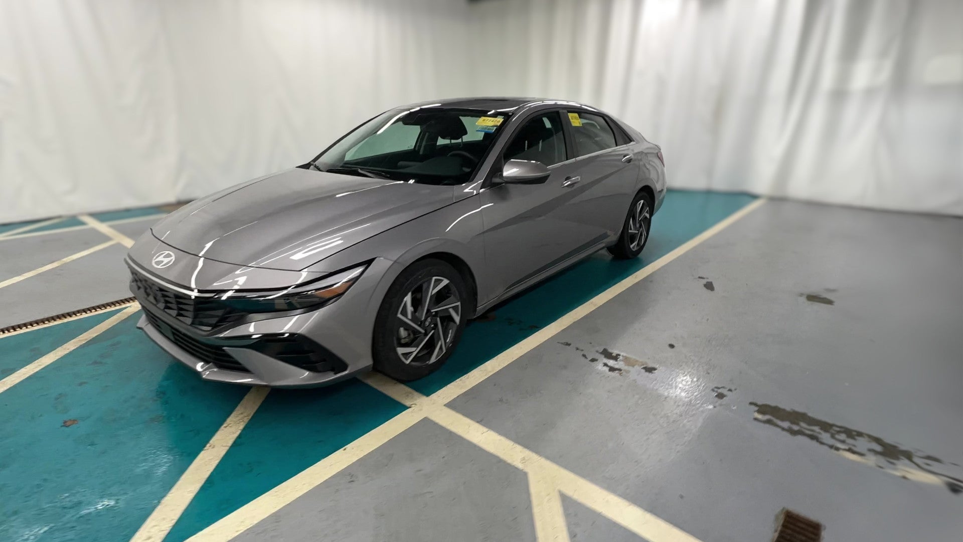 2025 Hyundai Elantra vehicle photo