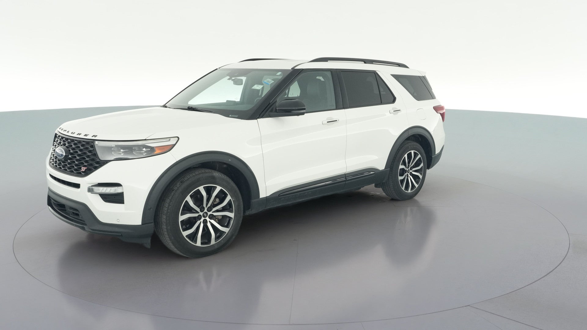 2020 Ford Explorer vehicle photo
