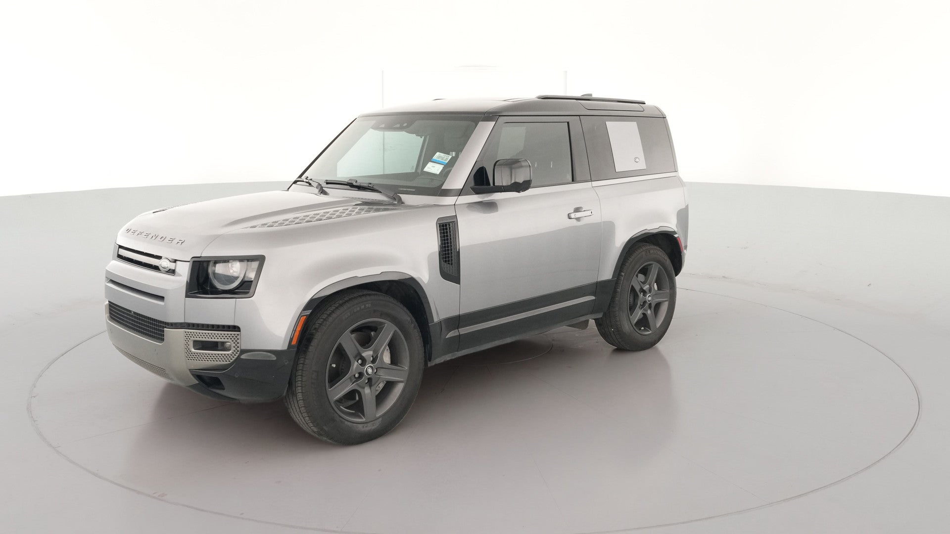 2024 Land Rover Defender 90 vehicle photo