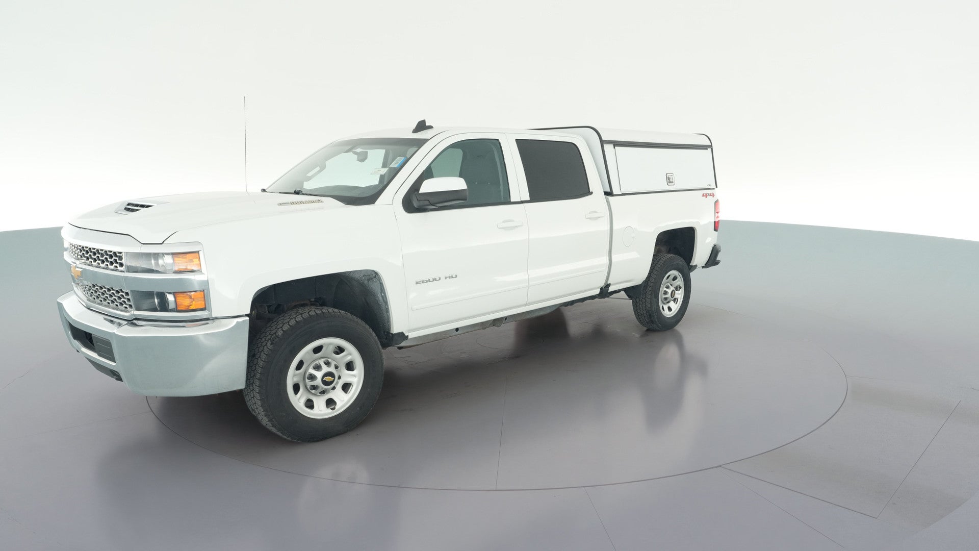 2019 Chevrolet Silverado 2500 HD Crew Cab vehicle photo
