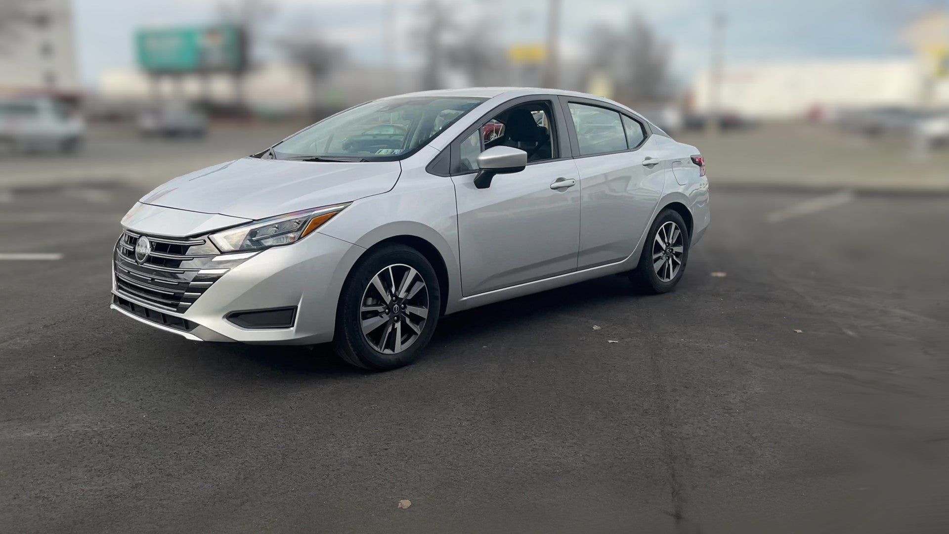 2025 Nissan Versa vehicle photo