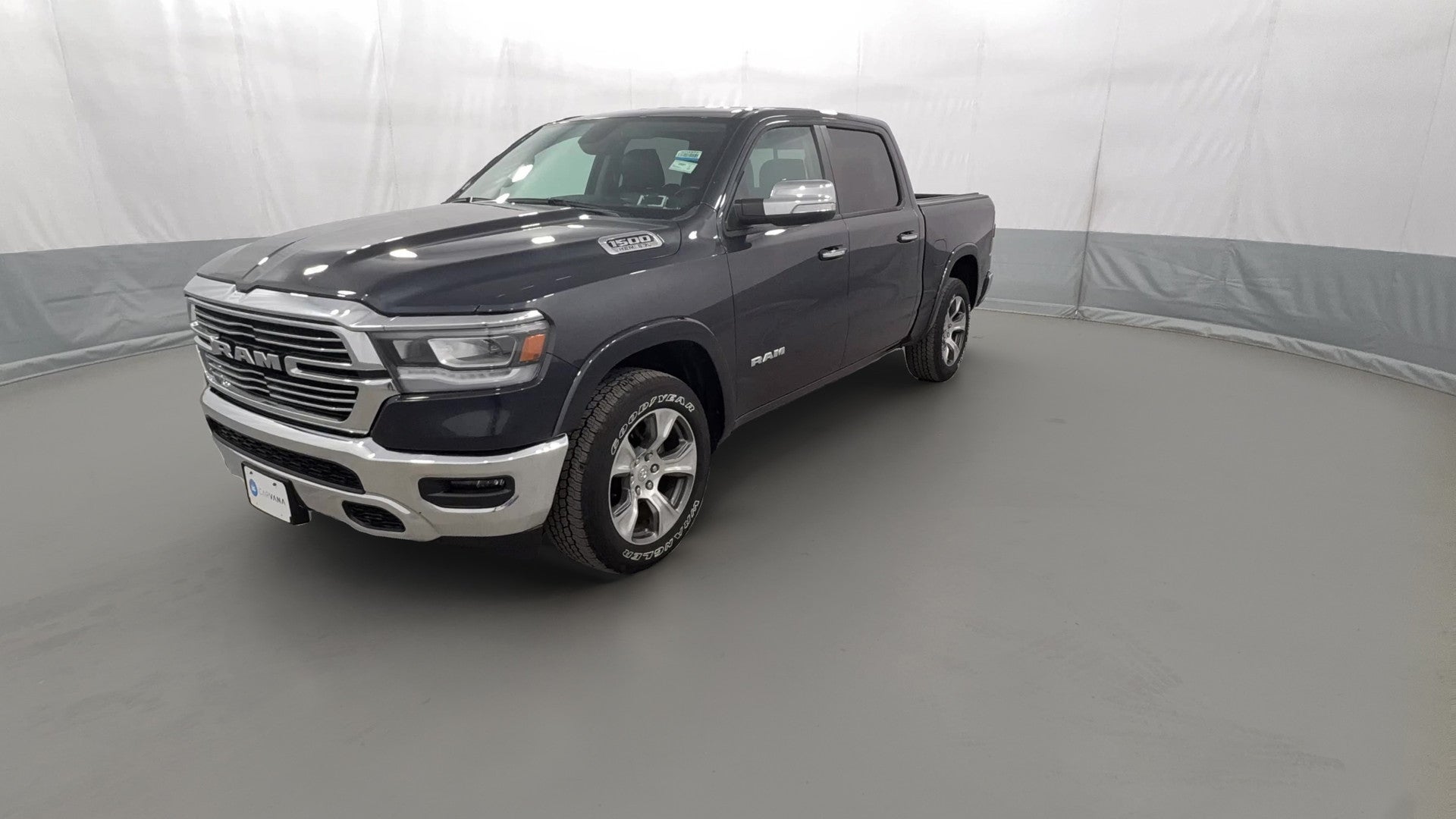 2020 Ram 1500 Crew Cab vehicle photo