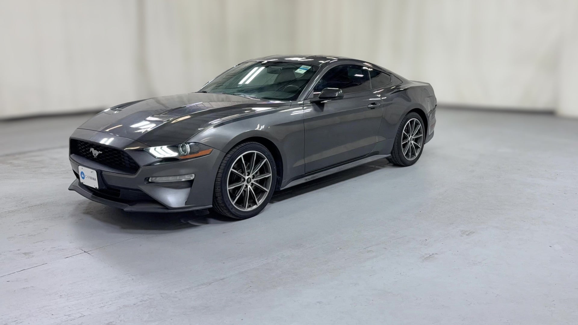 2018 Ford Mustang vehicle photo
