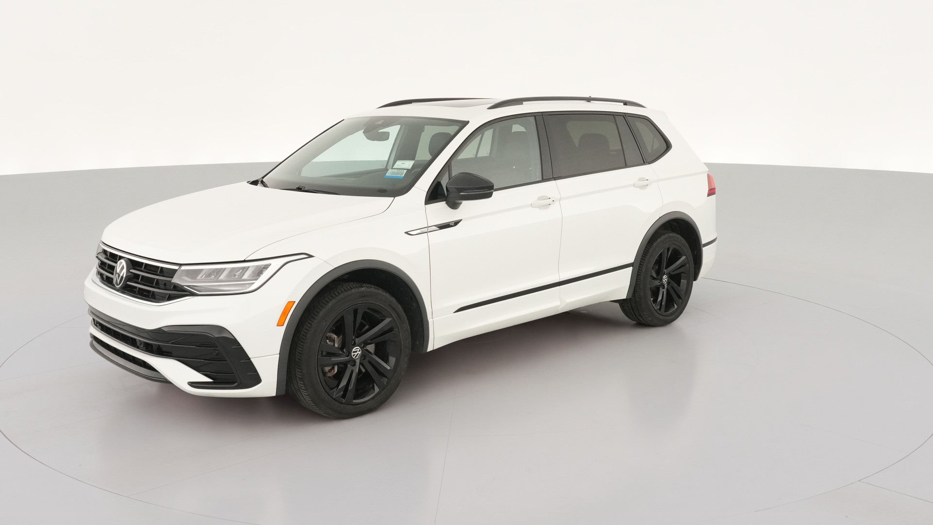 2023 Volkswagen Tiguan vehicle photo