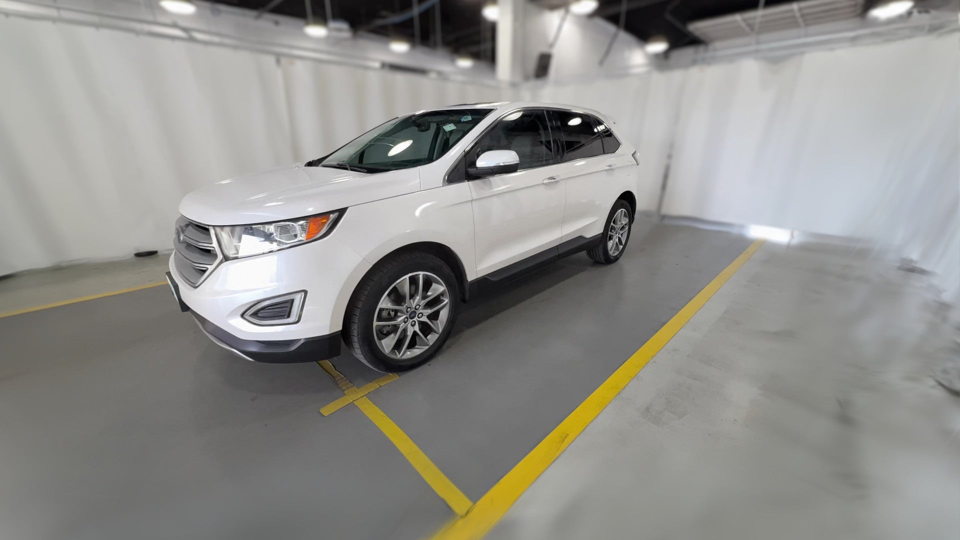 2017 Ford Edge vehicle photo