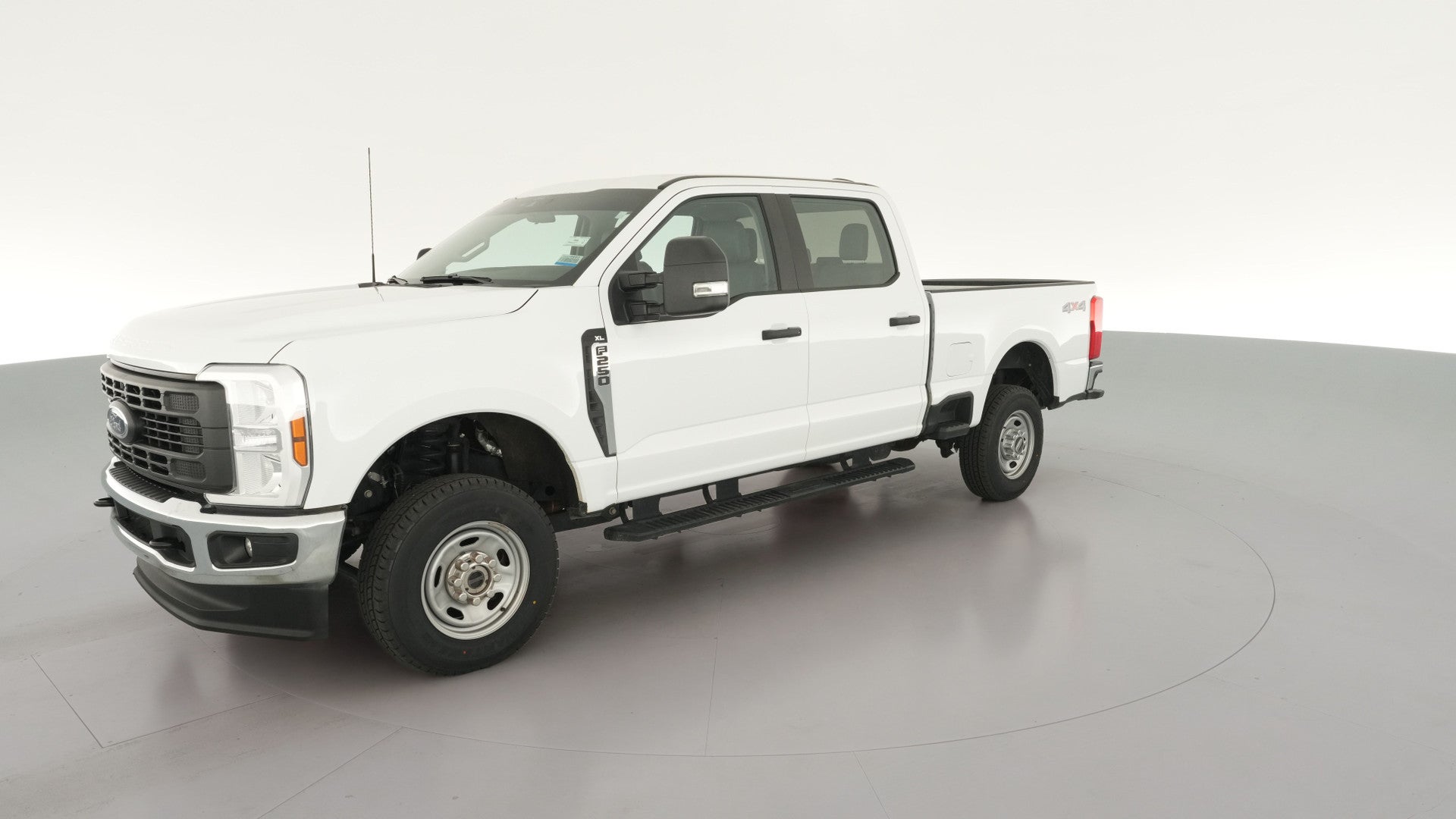 2024 Ford F250 Super Duty Crew Cab vehicle photo