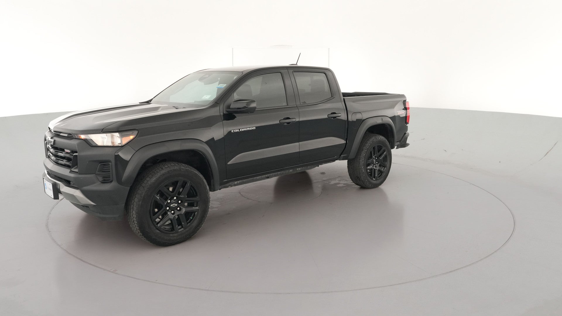 2024 Chevrolet Colorado Crew Cab vehicle photo