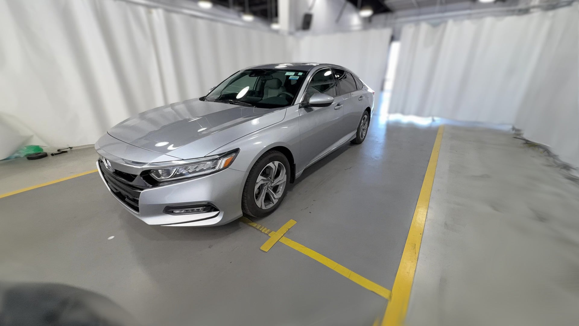 2018 Honda Accord vehicle photo