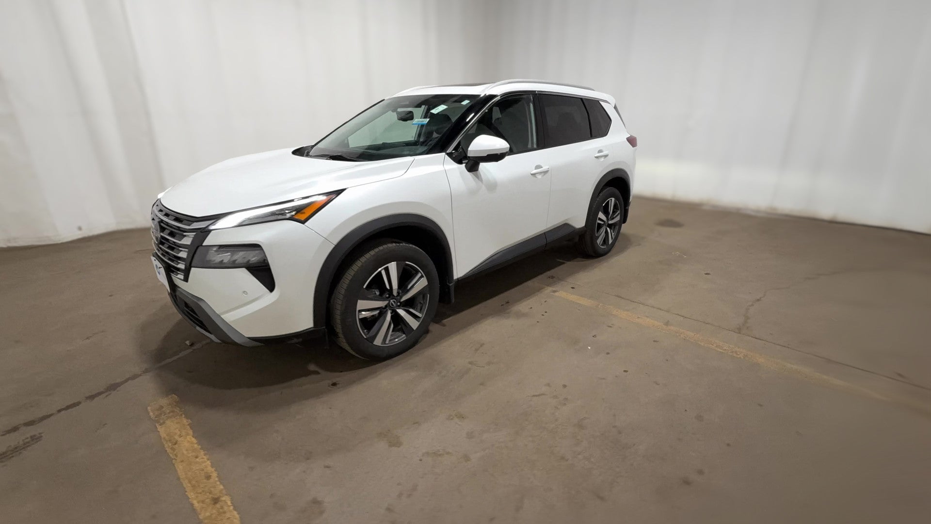 2024 Nissan Rogue vehicle photo