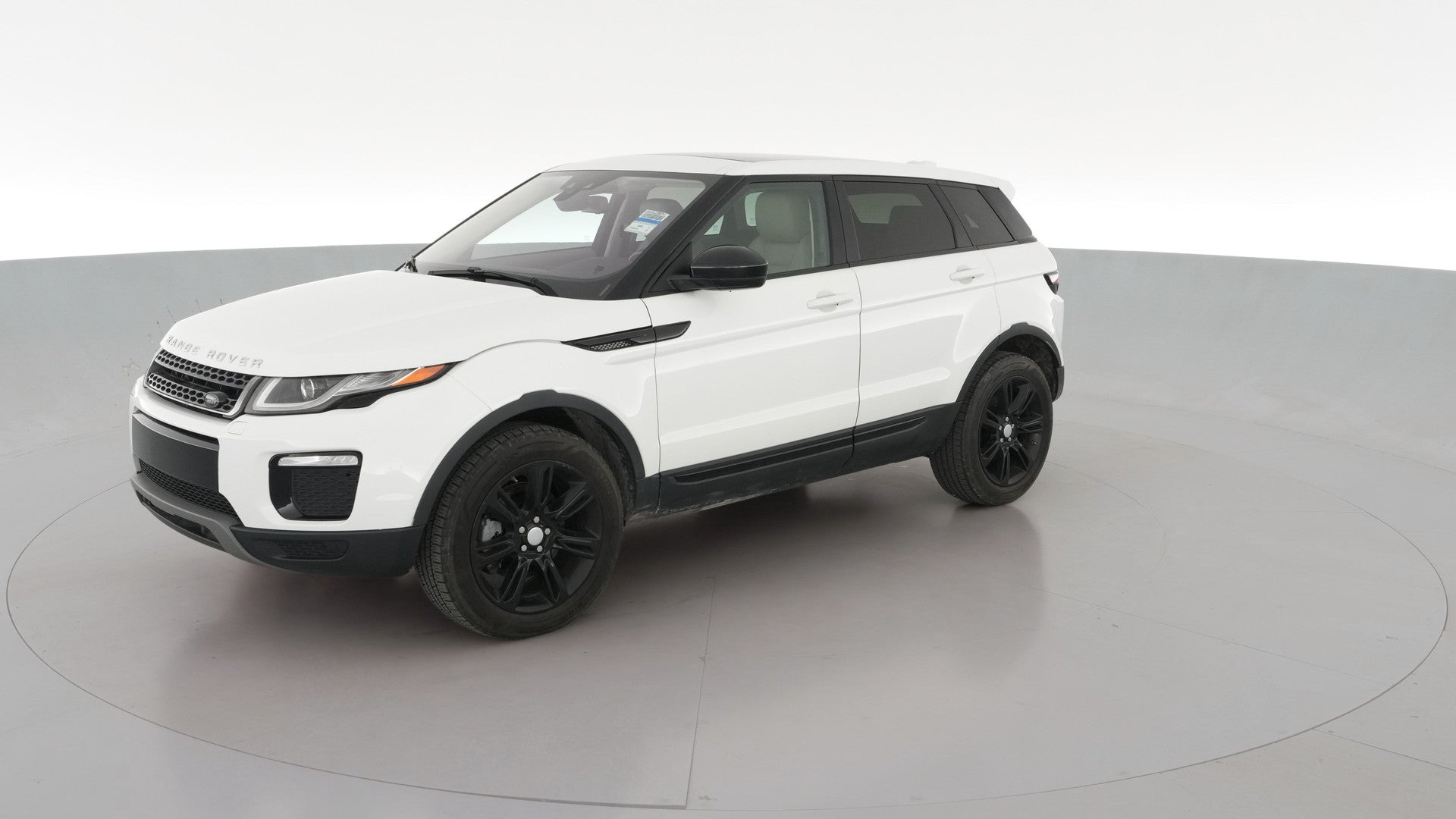 2017 Land Rover Range Rover Evoque vehicle photo