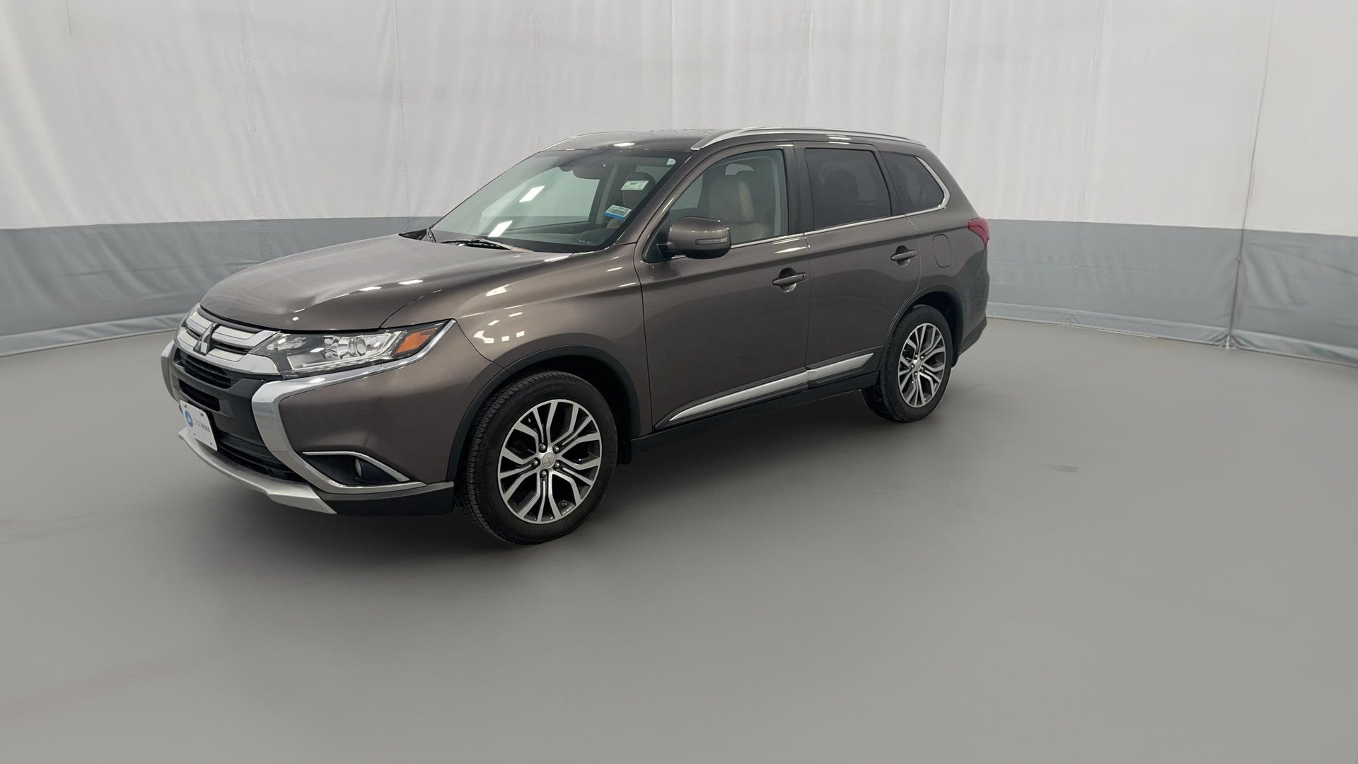 2018 Mitsubishi Outlander vehicle photo