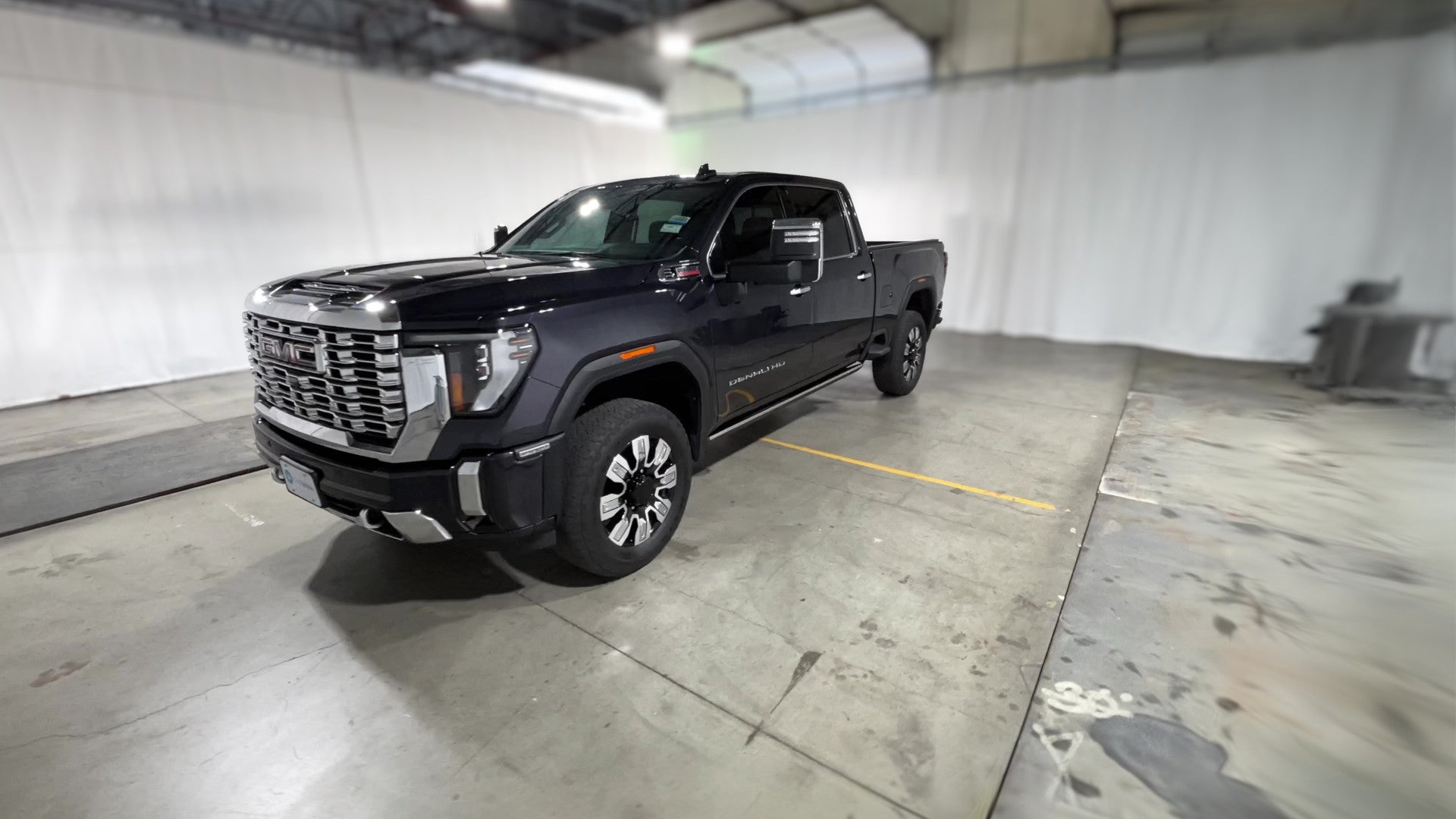 2024 GMC Sierra 2500 HD Crew Cab vehicle photo