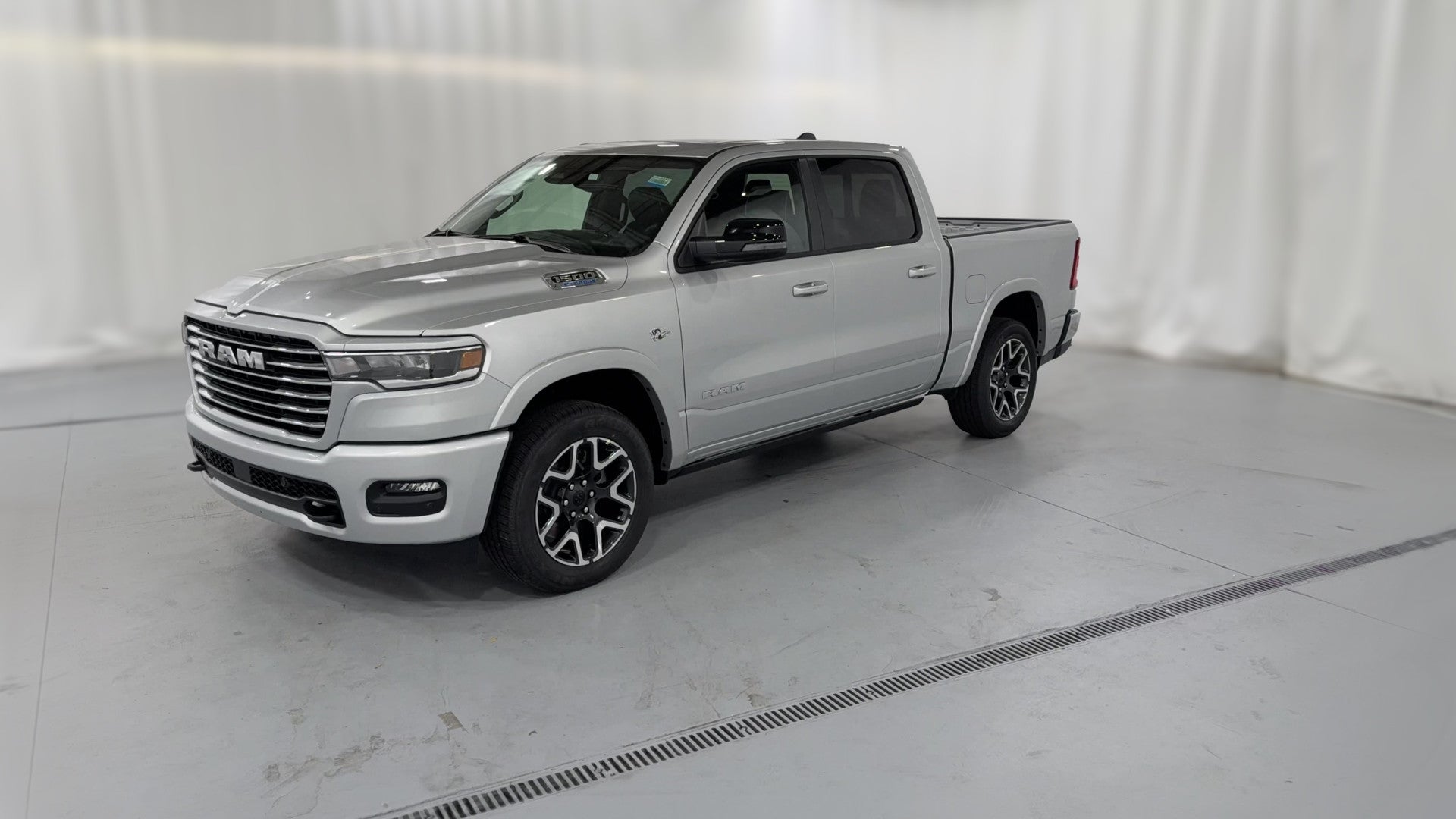 2026 Ram 1500 Crew Cab vehicle photo