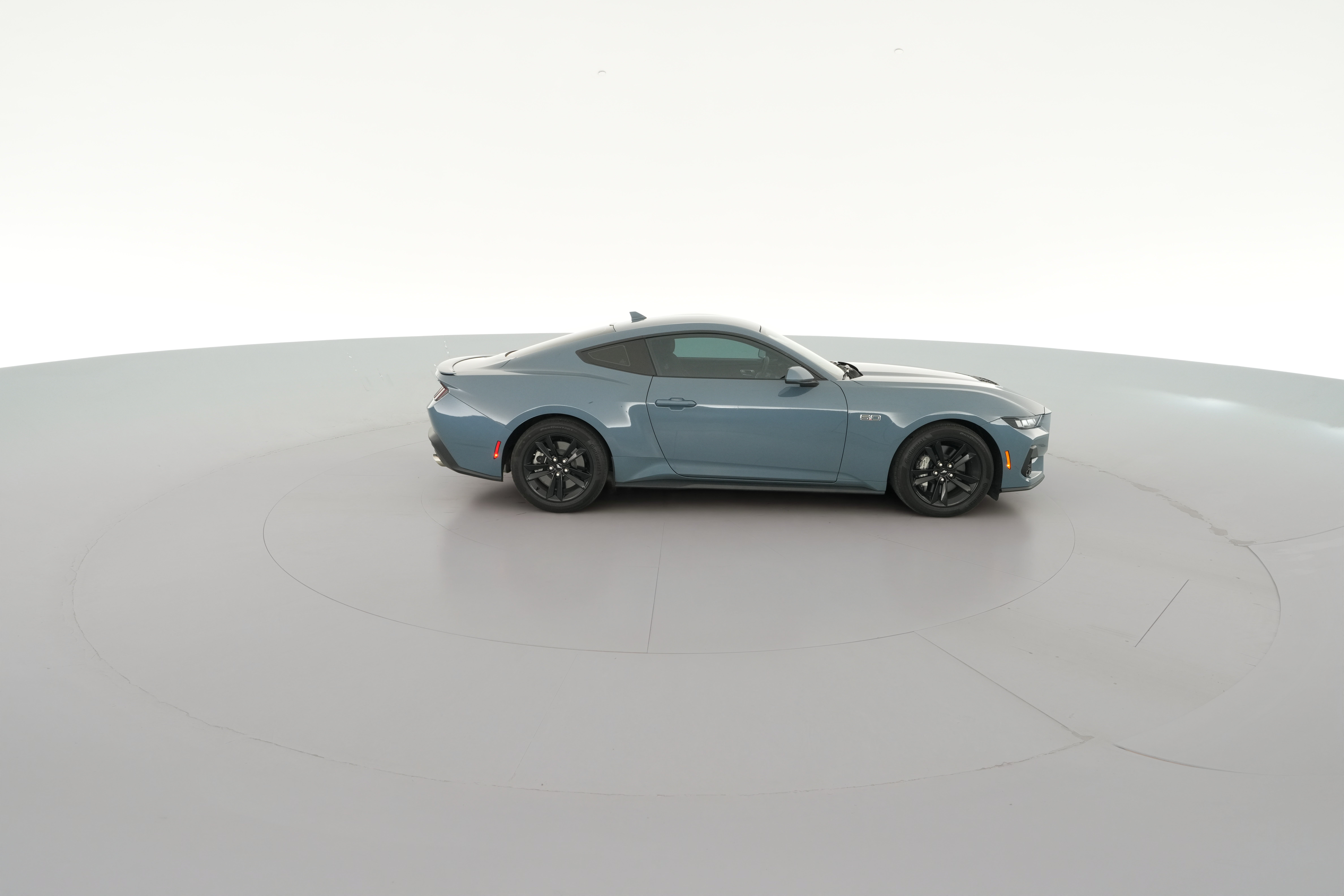 2025 Ford Mustang GT - Photo 42