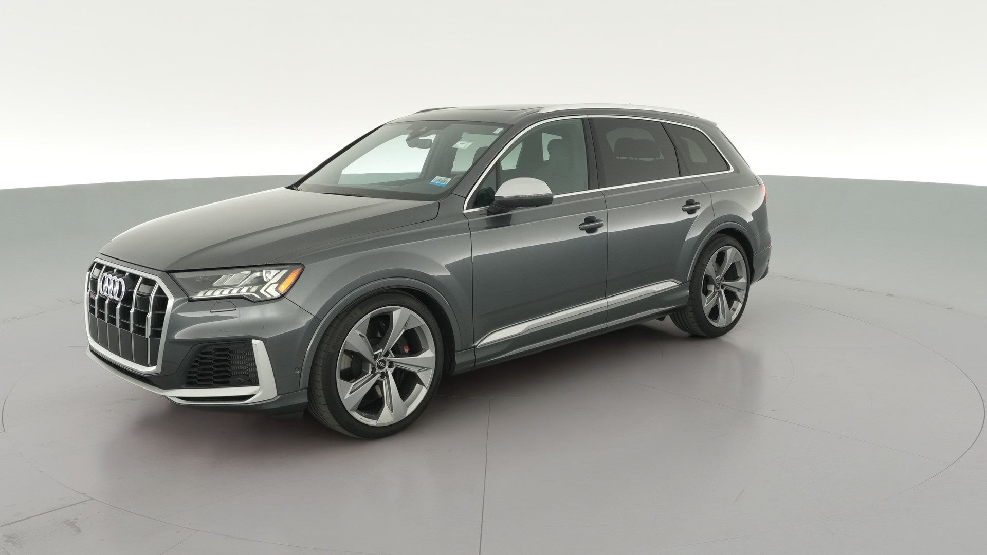 2023 Audi SQ7 vehicle photo