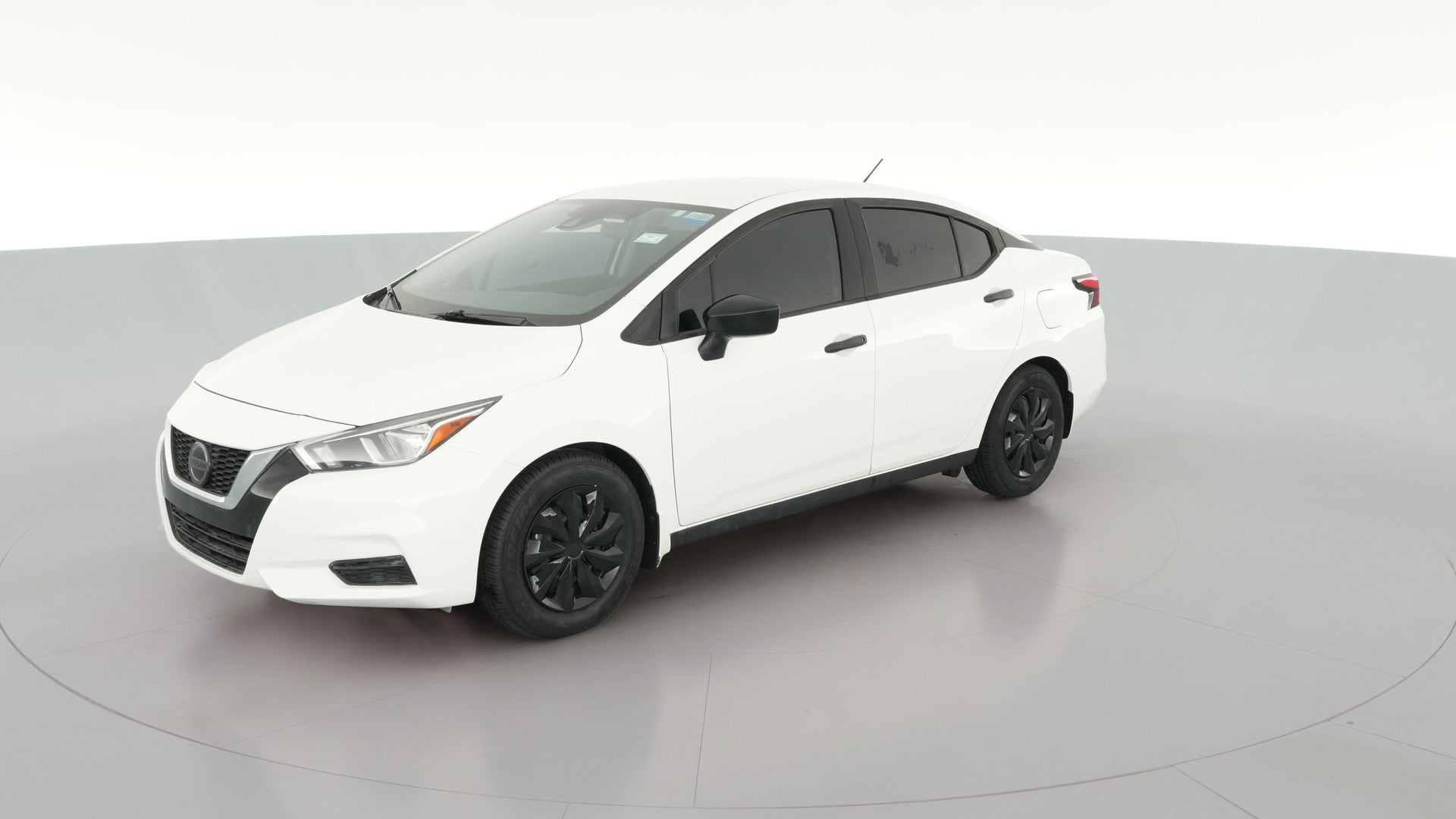 2020 Nissan Versa vehicle photo