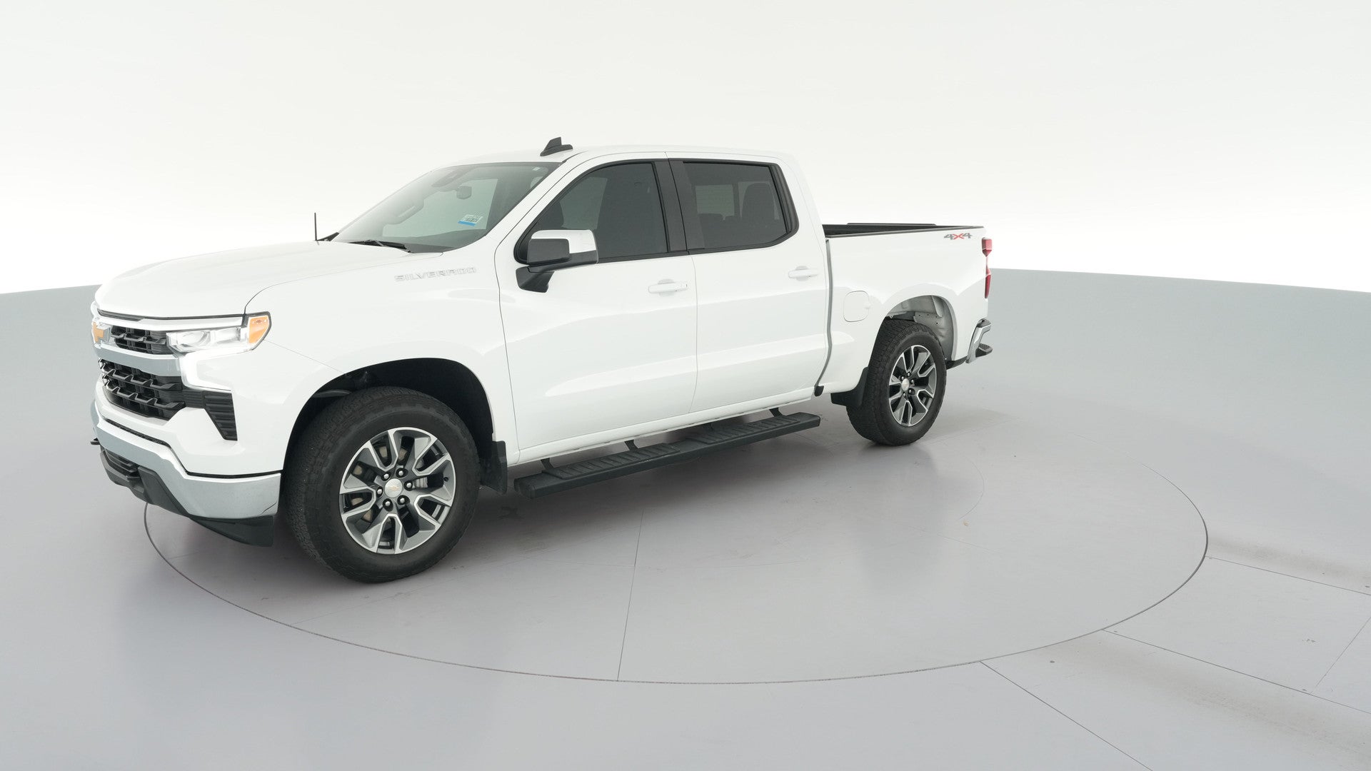 2024 Chevrolet Silverado 1500 Crew Cab vehicle photo