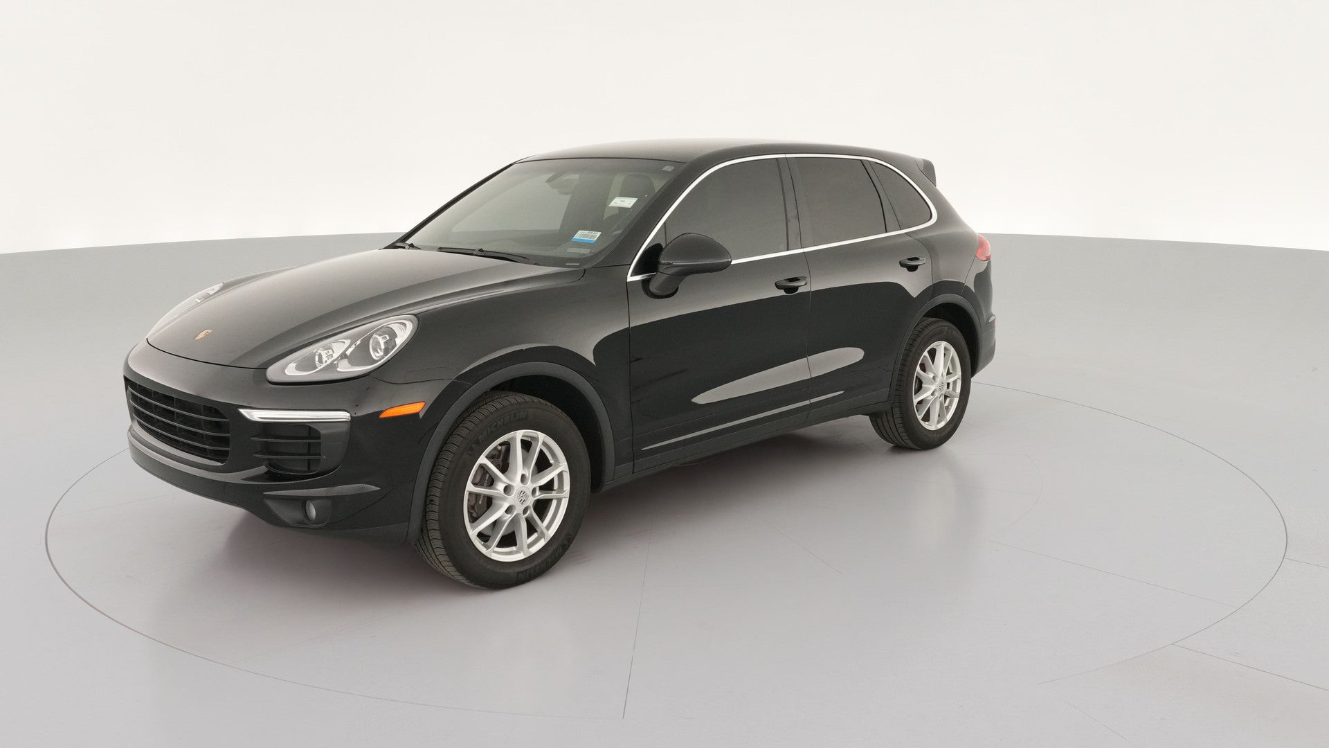 2016 Porsche Cayenne vehicle photo