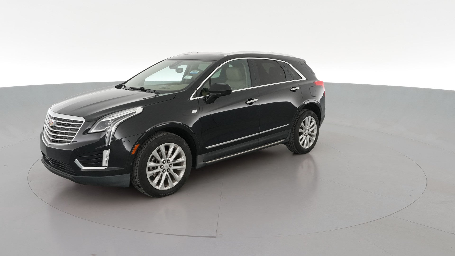 2017 Cadillac XT5 vehicle photo